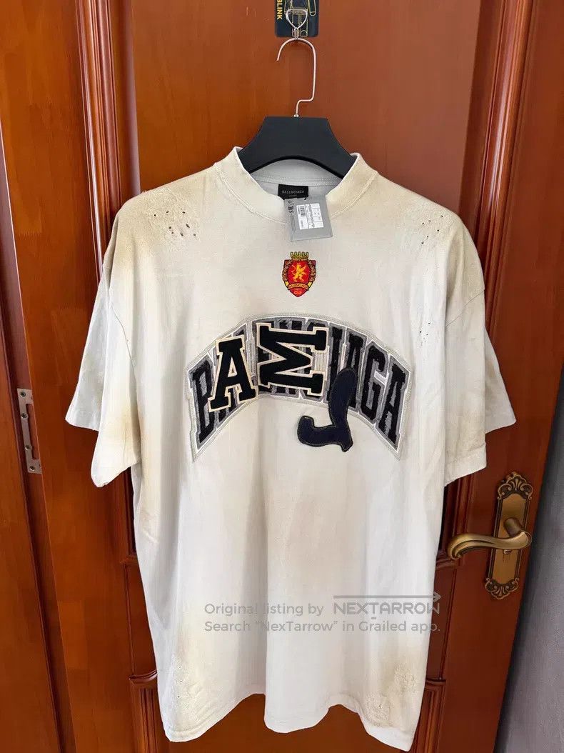 Balenciaga Balenciaga Manchester United Collab Short Sleeve T-Shirt Size US L / EU 52-54 / 3 - 1 Thumbnail