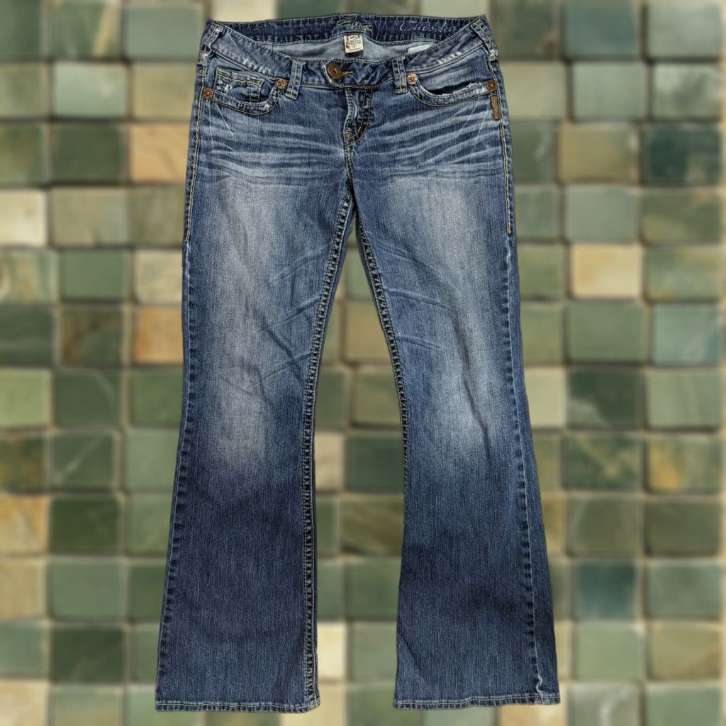 Vintage Silver Tuesday Jeans Women's 29x31 Blue Medium Wash Boot Cut Jeans M5J Size 29" - 1 Thumbnail