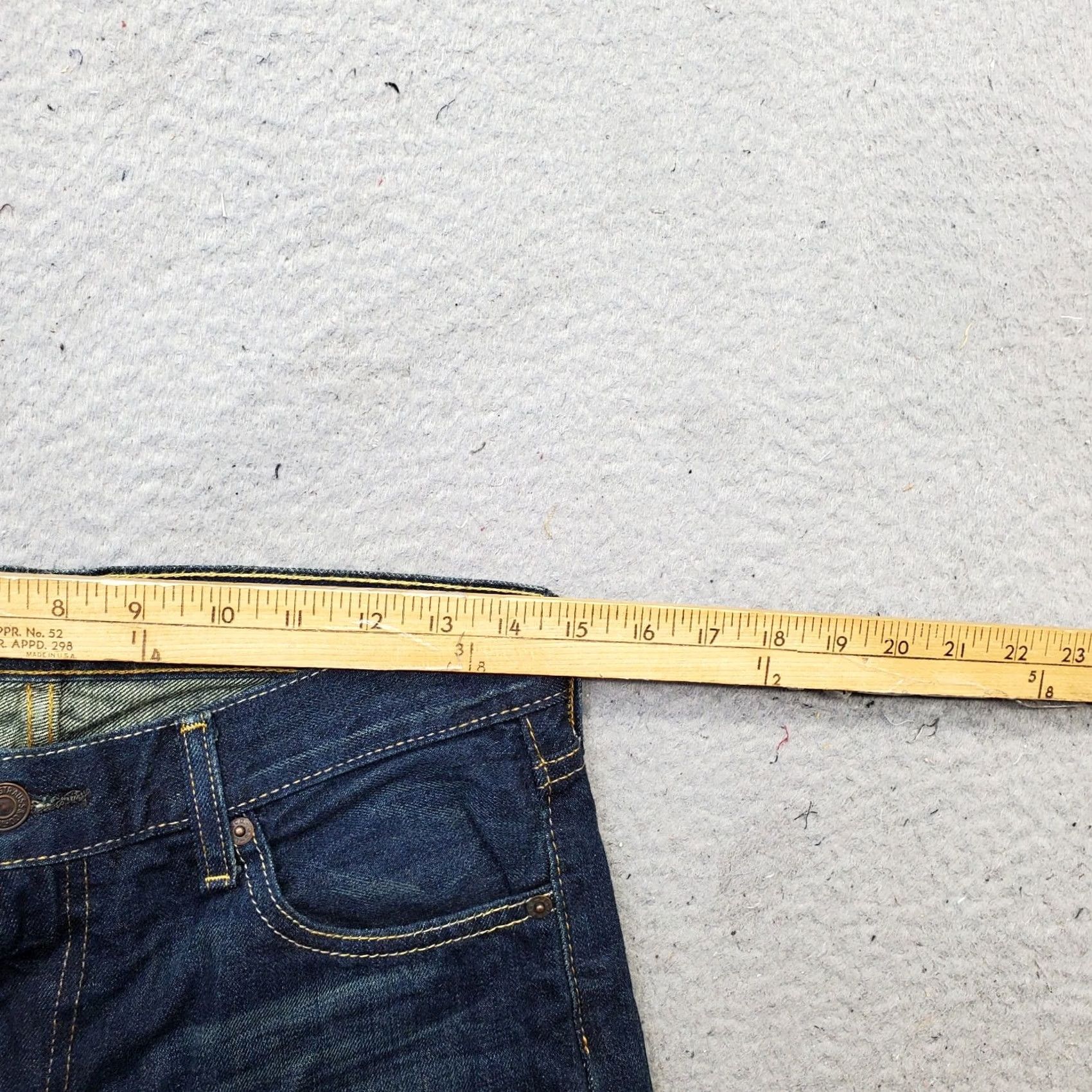 Levi's Levi's 514 Jeans Women 30x30 Blue Denim Dark Wash Red Tab Straight Leg Size 30" / US 8 / IT 44 - 3 Thumbnail