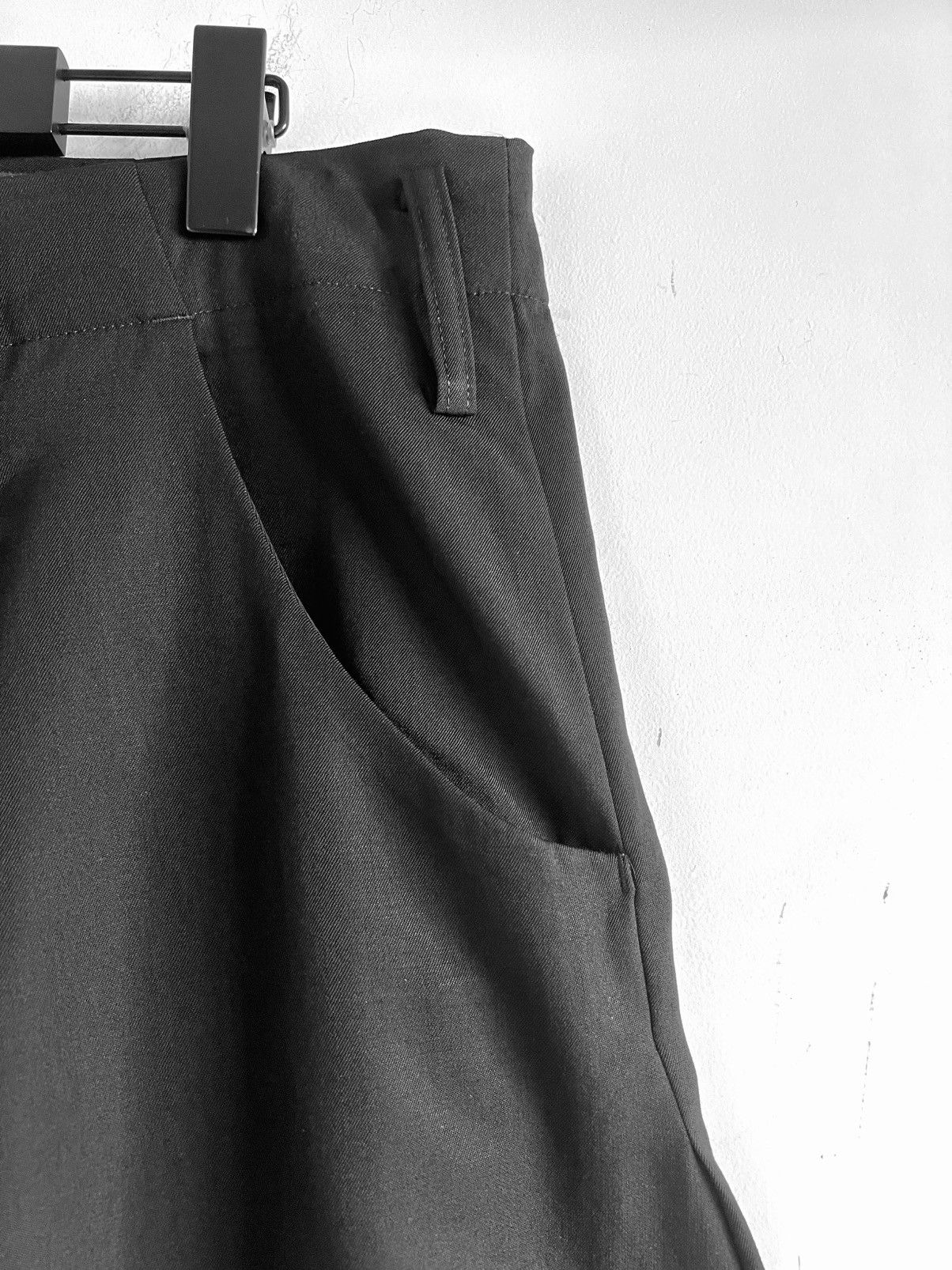 Yohji Yamamoto Yohji Yamamoto Y's - W/Gabardine Wide Shorts Pants Size US 34 / EU 50 - 3 Thumbnail