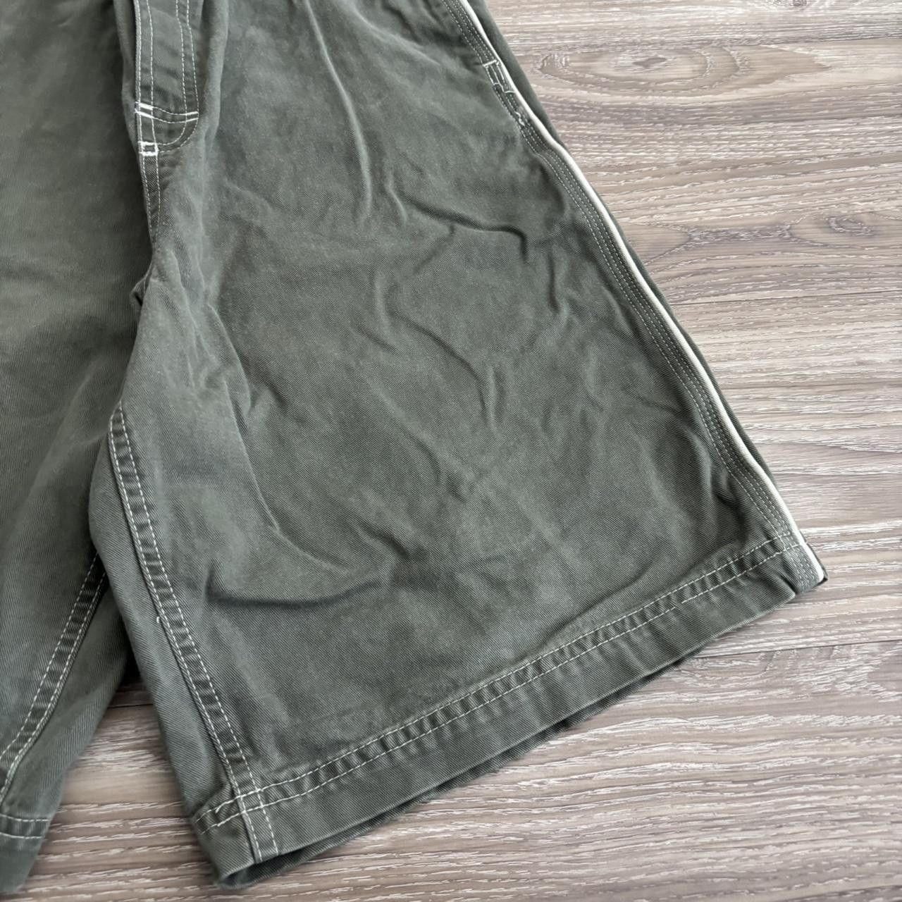 Vintage Crazy Vintage Y2K/2000s Khaki Striped Casual Streetwear Essential Shorts! Size 30 Size US 30 / EU 46 - 4 Thumbnail