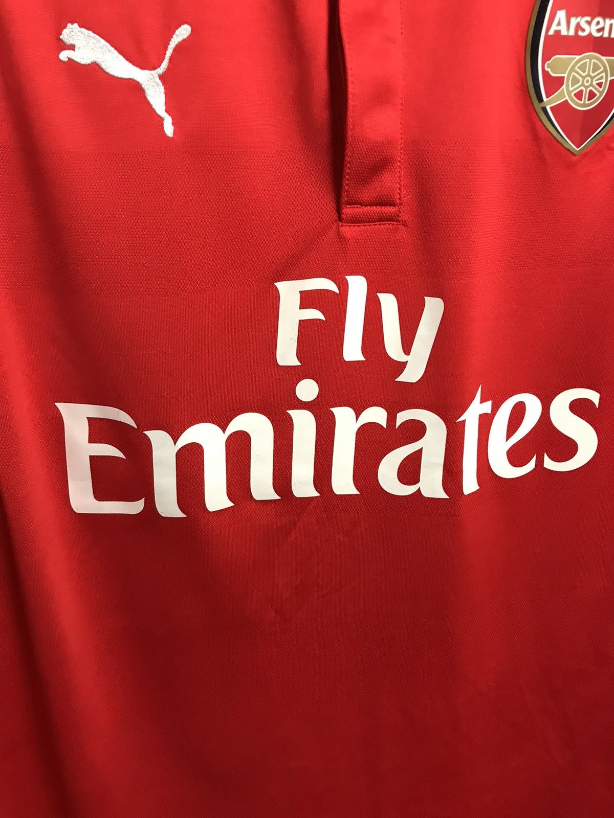 Puma Arsenal Streetwear soccer jersey Size US M / EU 48-50 / 2 - 3 Thumbnail