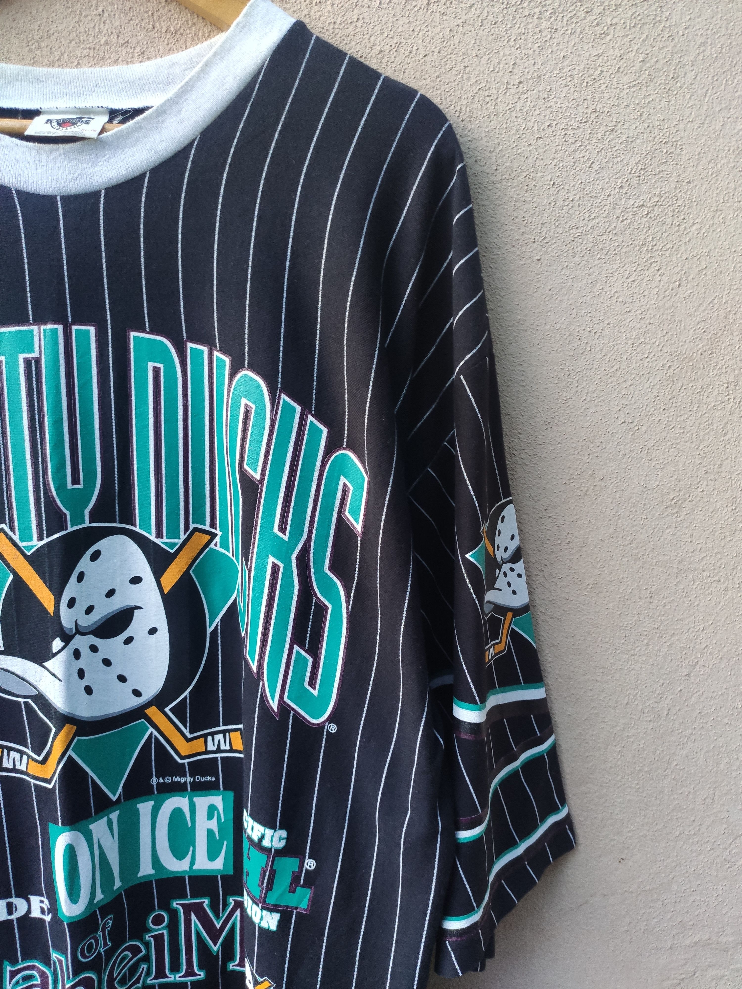 NHL 🔥 Vintage 90s Vintage Mighty Ducks t shirt 3 quarter Size US XL / EU 56 / 4 - 3 Thumbnail