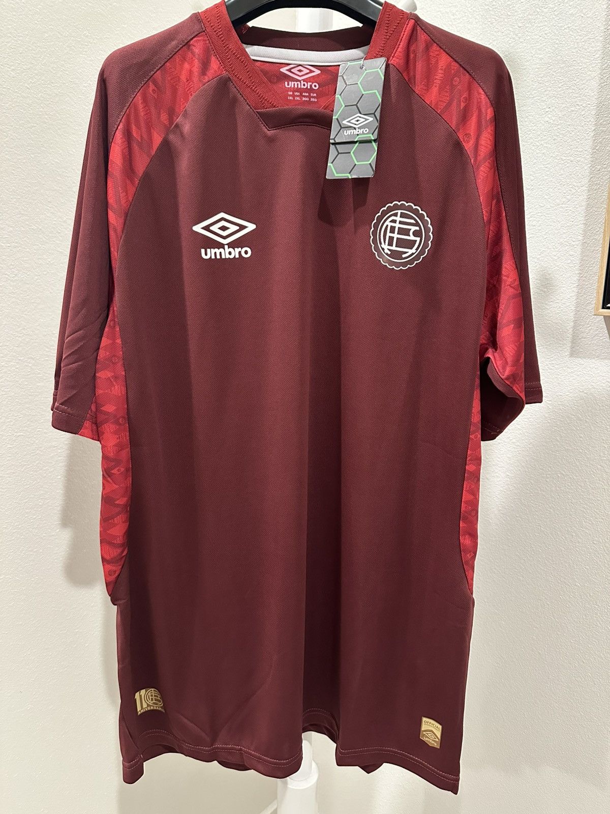 Umbro 2024-25 Club Atletico Lanús Marcelino Moreno Soccer Jersey Size US XL / EU 56 / 4 - 2 Thumbnail