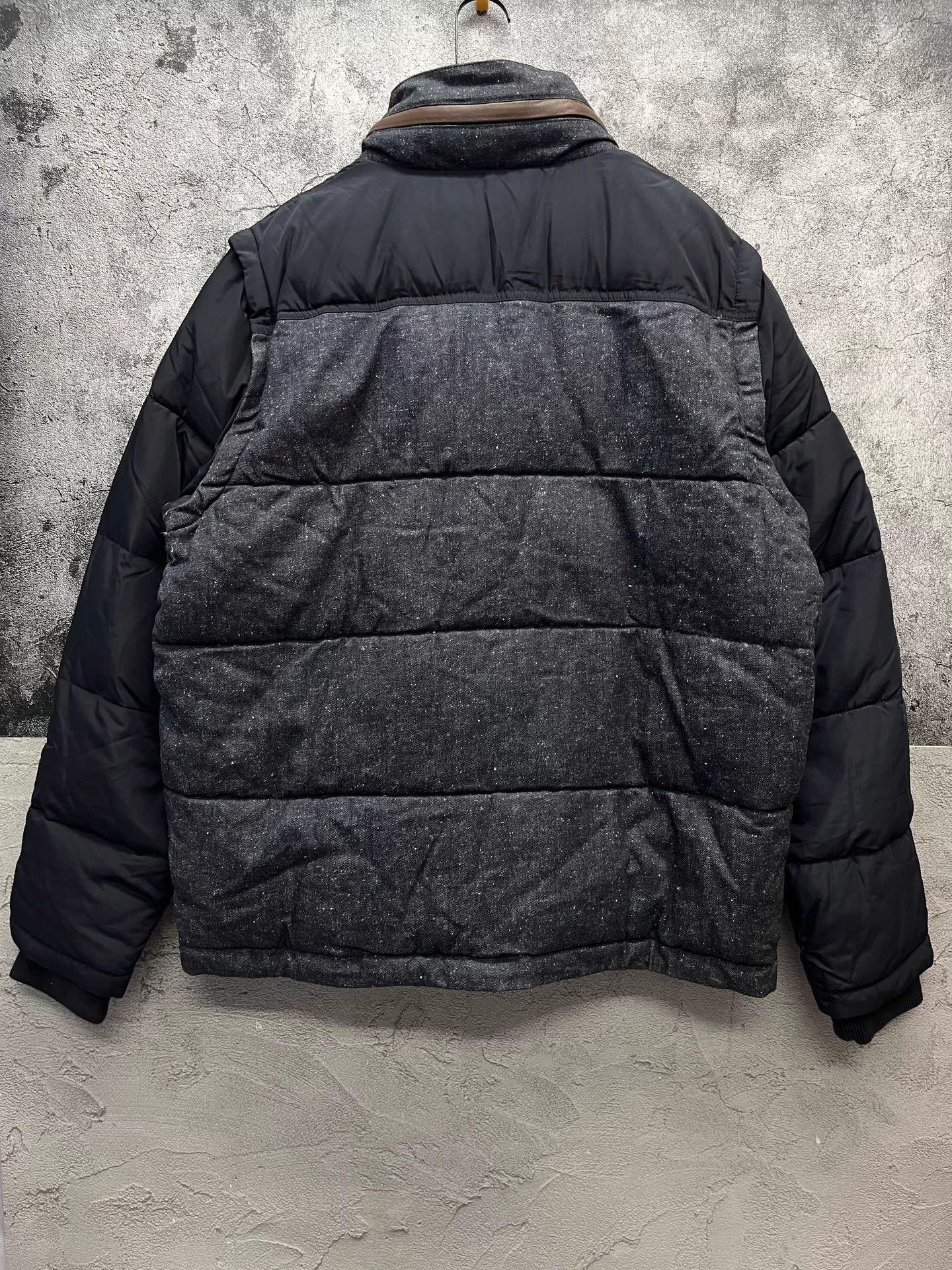 Armani Armani Jeans solid cotton coat 54 Size US L / EU 52-54 / 3 - 2 Thumbnail