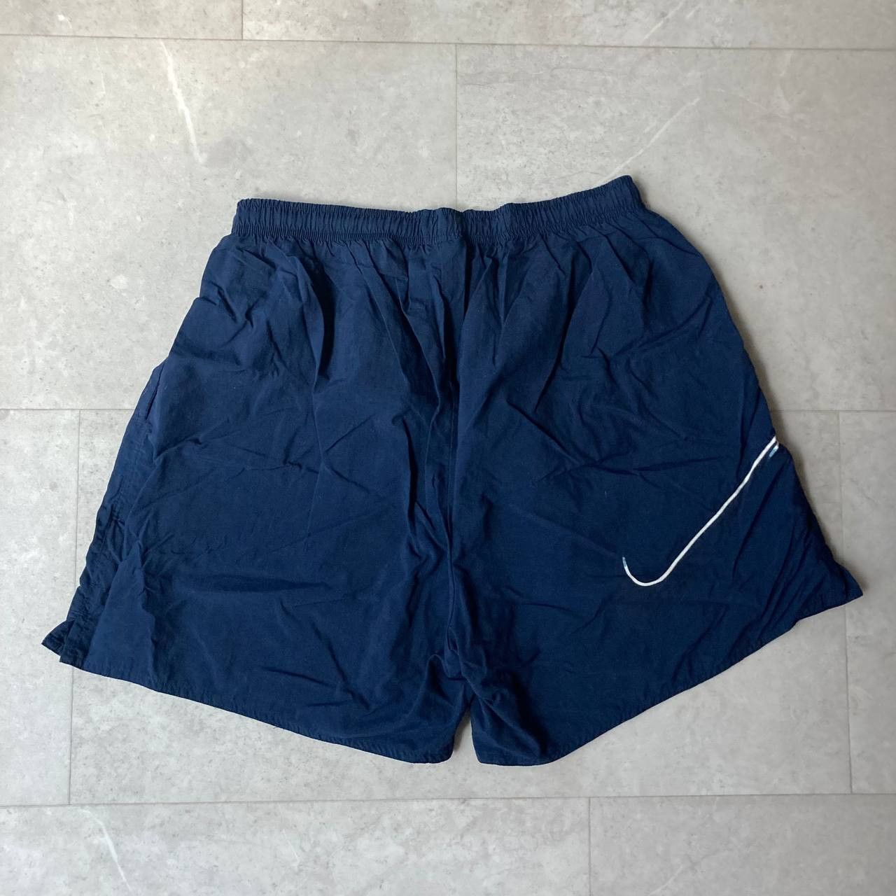 Nike Vintage Nike Nylon Shorts Size Large Size US 32 / EU 48 - 3 Thumbnail