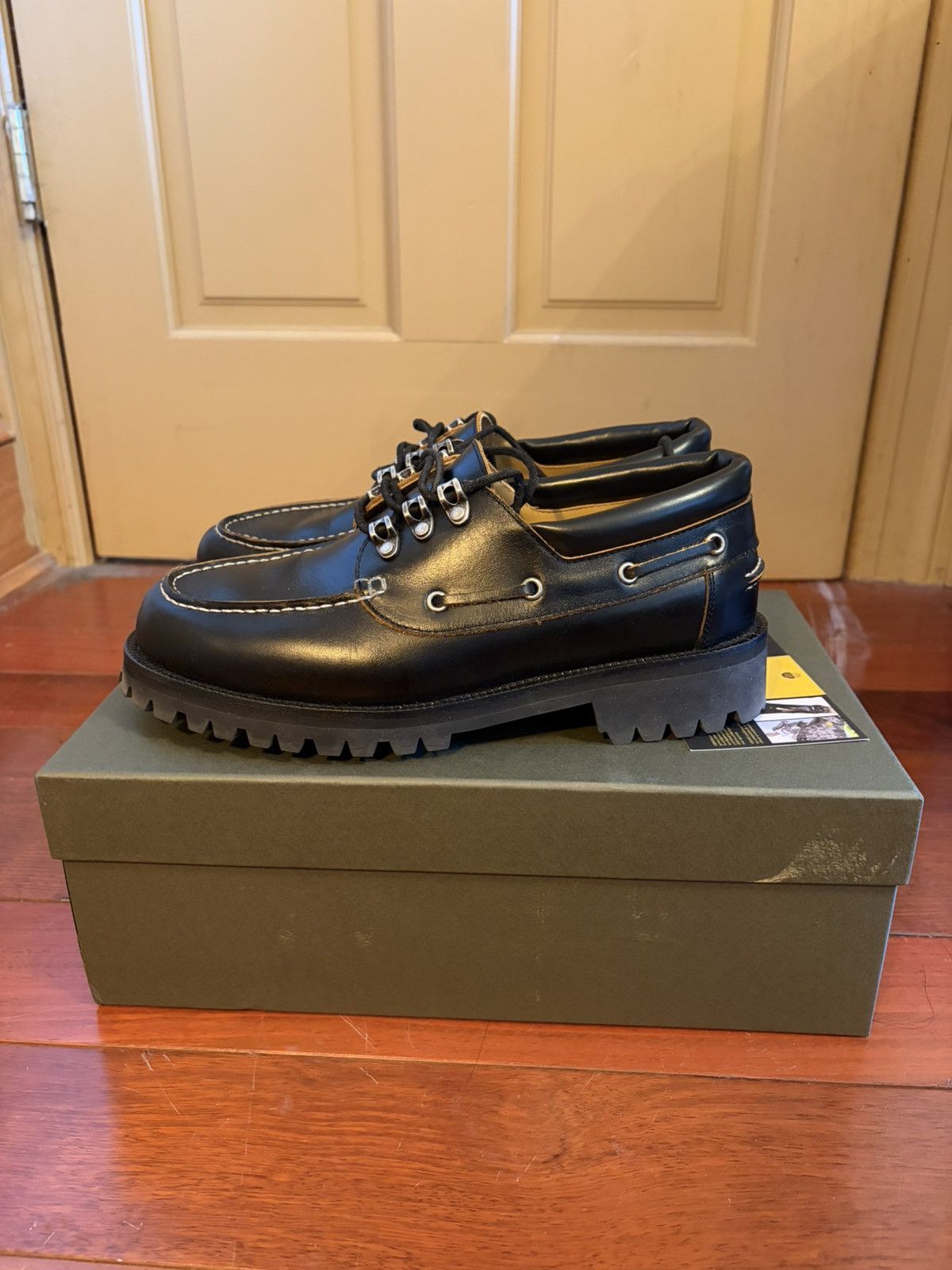 Other Pennon Metal Hook Boat Shoes 40.5 (8-8.5) Size US 8 / EU 41 - 5 Thumbnail