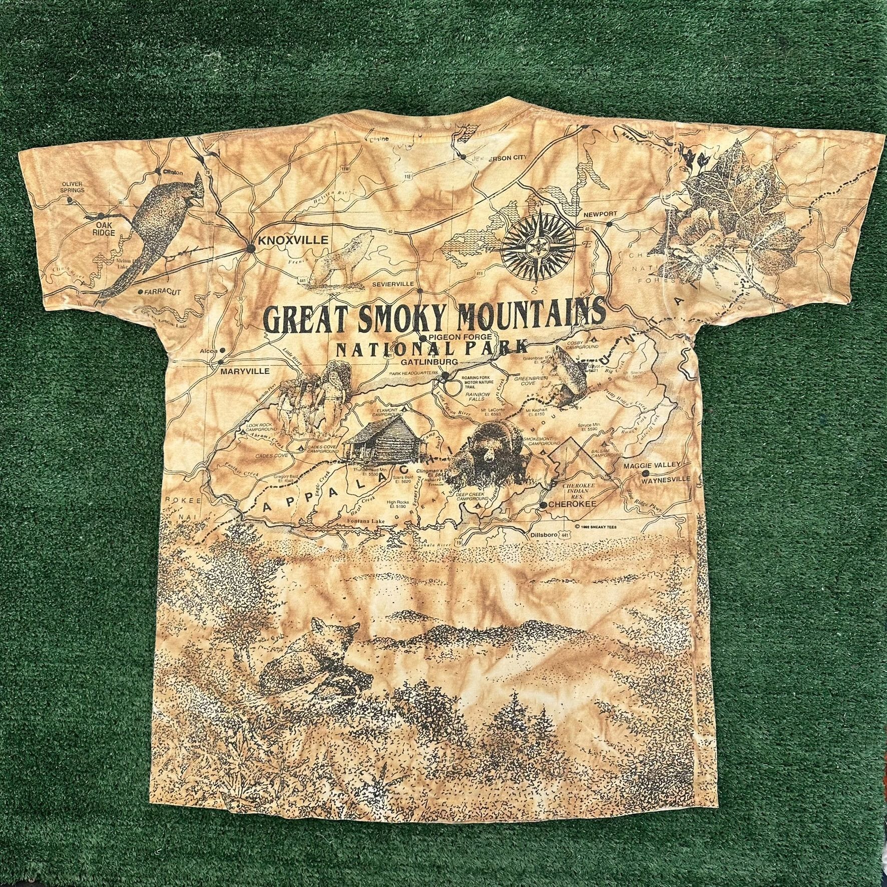 Vintage Vintage 90s Smoky Mountains National Park AOP T-Shirt Gorpco Size US L / EU 52-54 / 3 - 8 Thumbnail