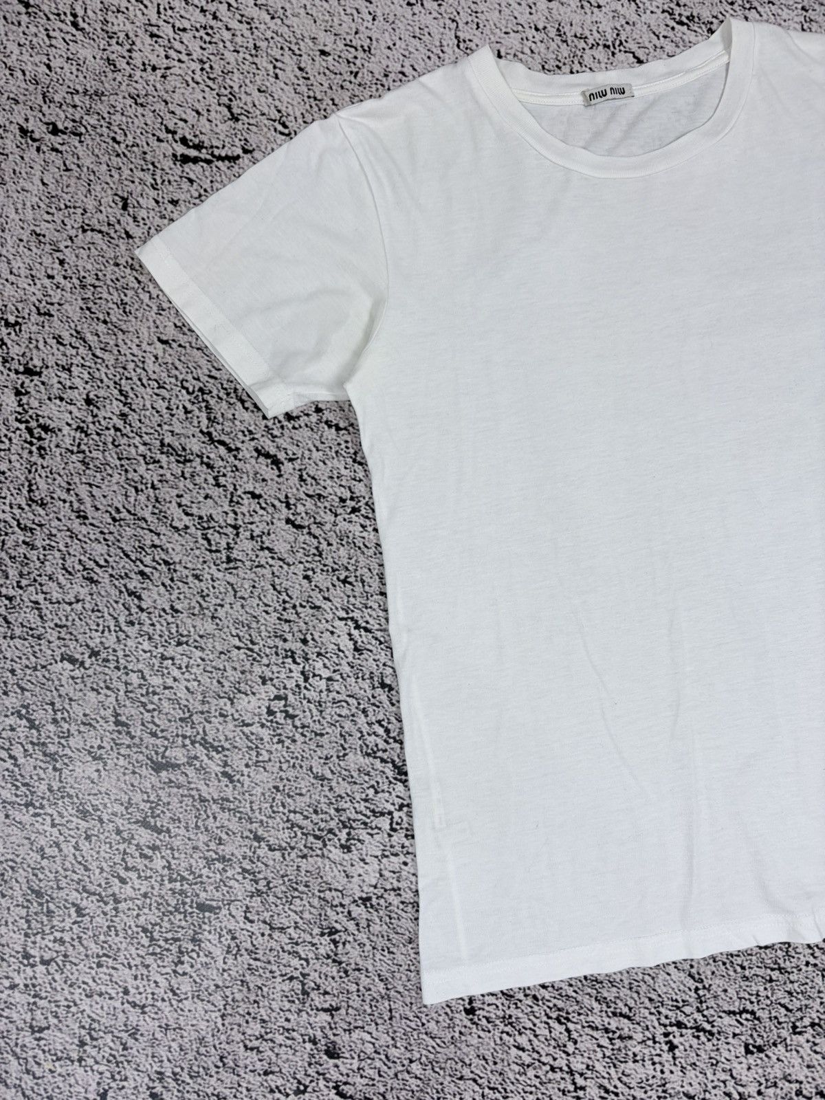 Miu Miu Miu Miu Archival Logo Patch White Tee Shirt size S Size S / US 4 / IT 40 - 2 Thumbnail