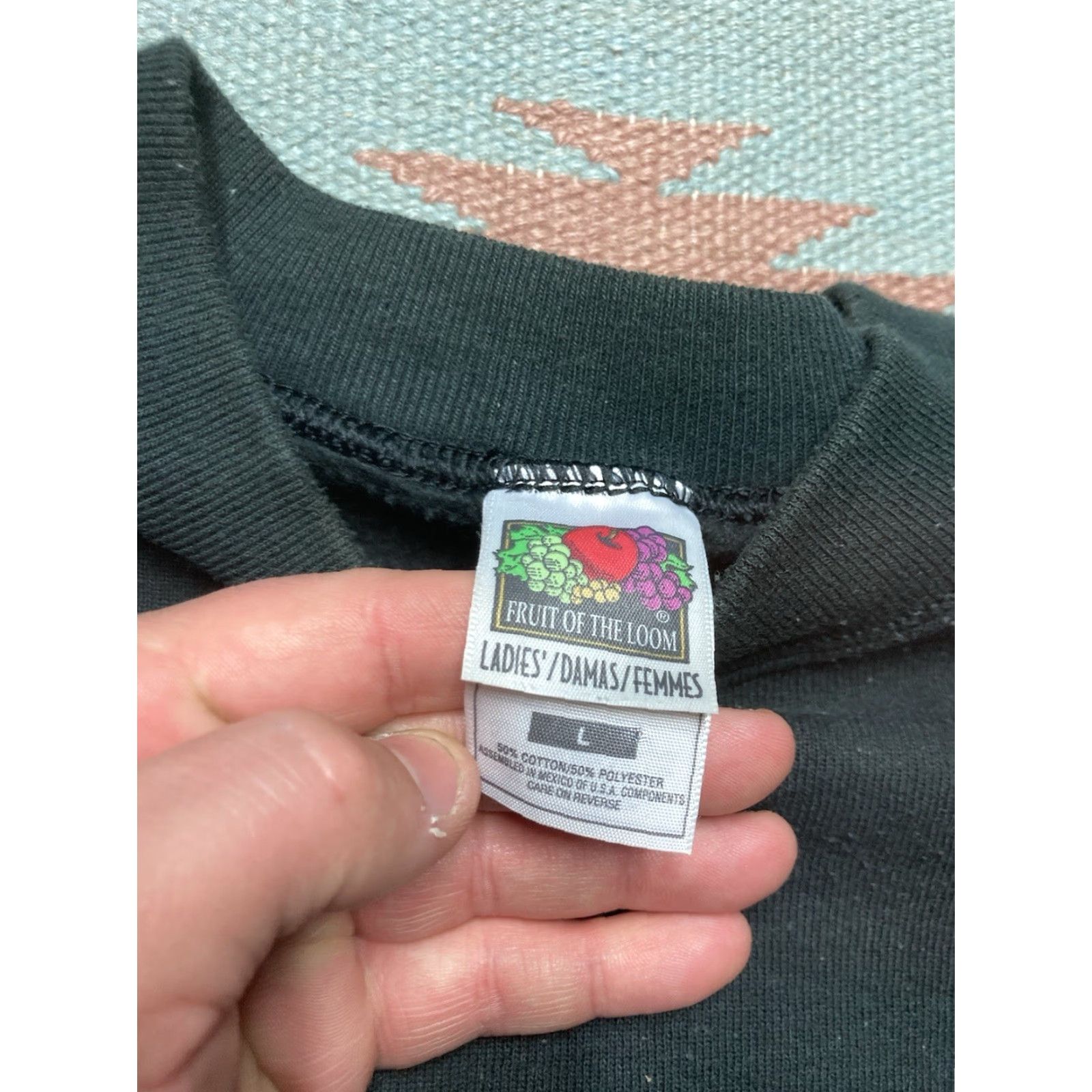 Fruit Of The Loom VINTAGE 90s crewneck sweatshirt blank black goth grunge fruit of the loom large Mens Sweatshirt Size US L / EU 52-54 / 3 - 4 Thumbnail