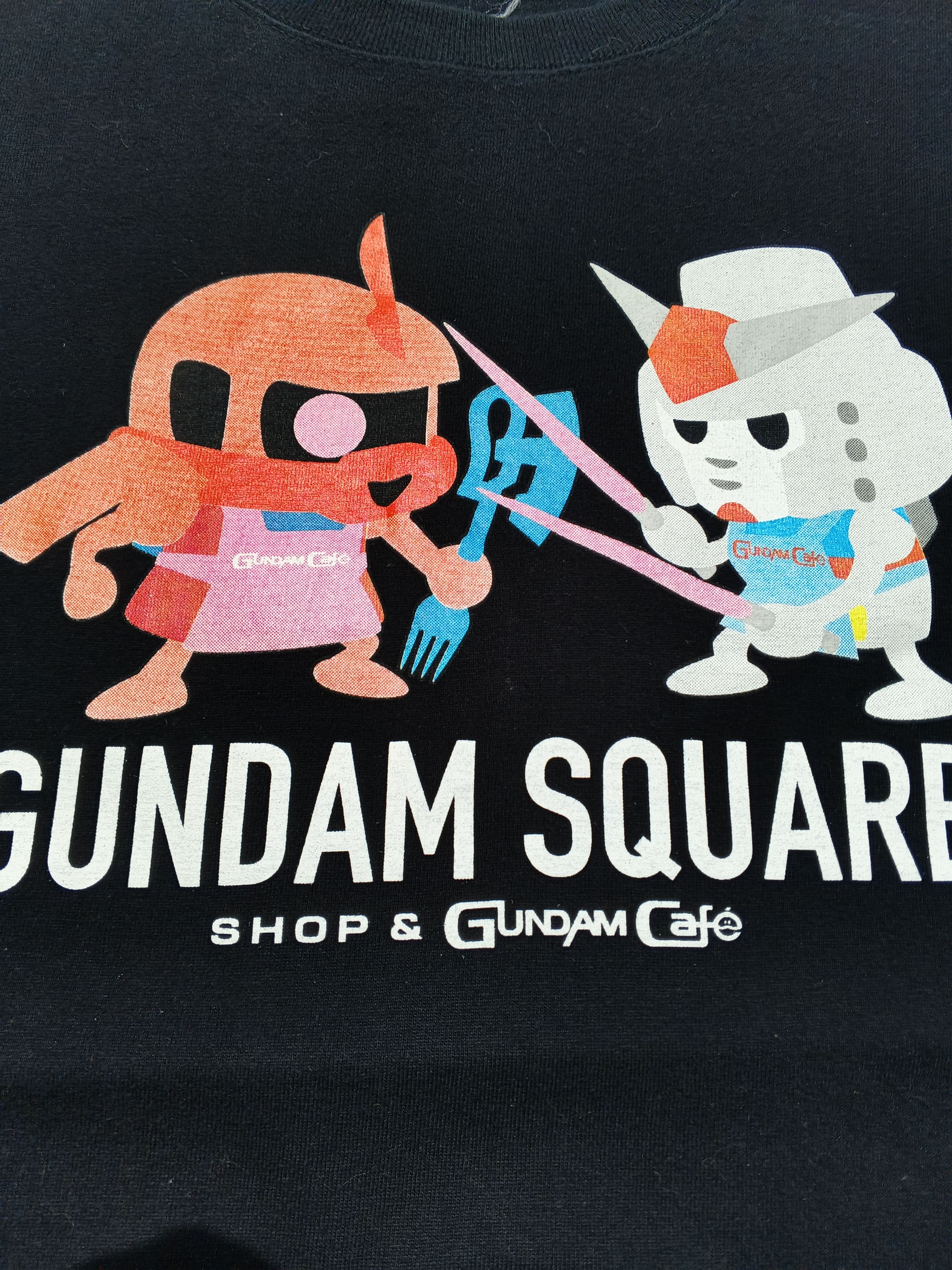 Anime Vintage Gundam Square Anime Japan Size L Size US L / EU 52-54 / 3 - 2 Thumbnail