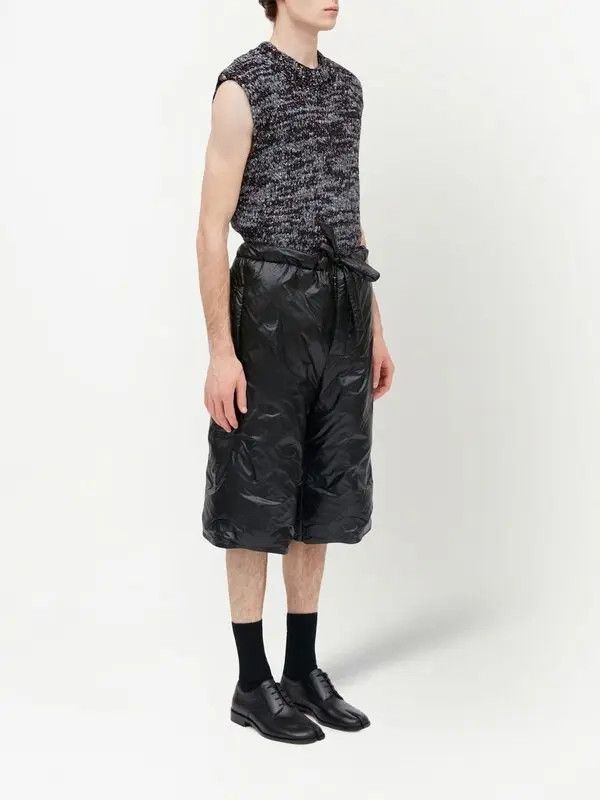 Maison Margiela o1w1db11225 Padded Knee-length Short in Black Size US 30 / EU 46 - 3 Thumbnail