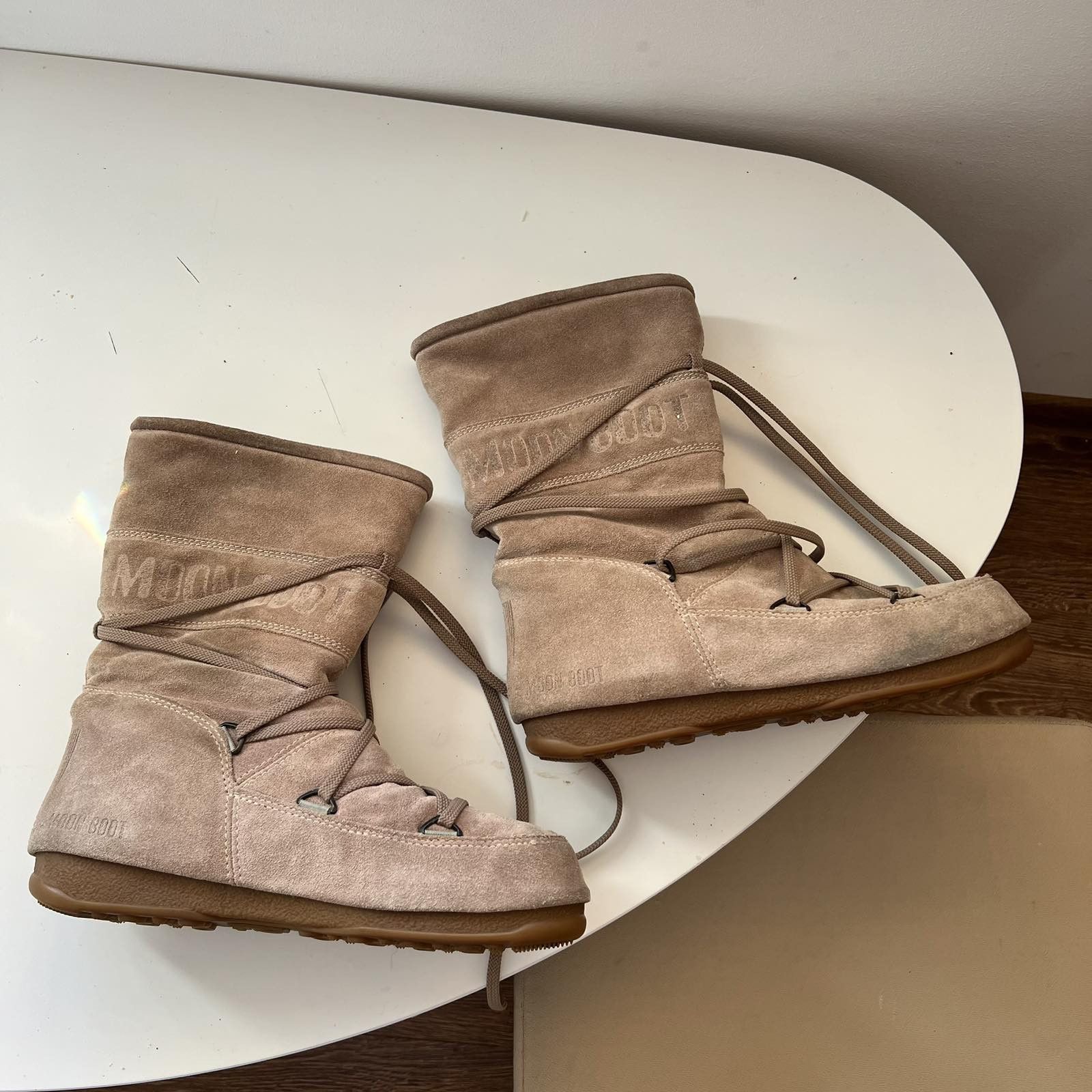 Moon Boot Vintage Tecnica Moon Boot Suede High Tops Sz 39 Size US 9 / IT 39 - 1 Thumbnail