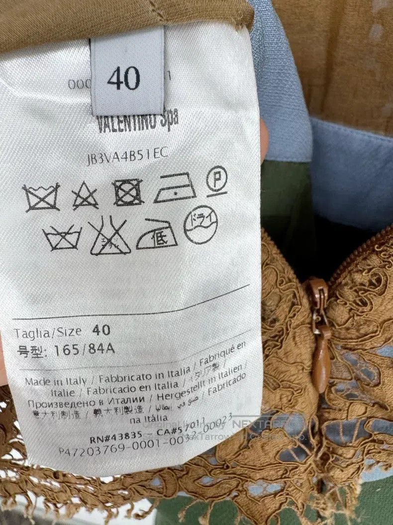 Valentino Valentino Lace dress Size S / US 4 / IT 40 - 4 Thumbnail