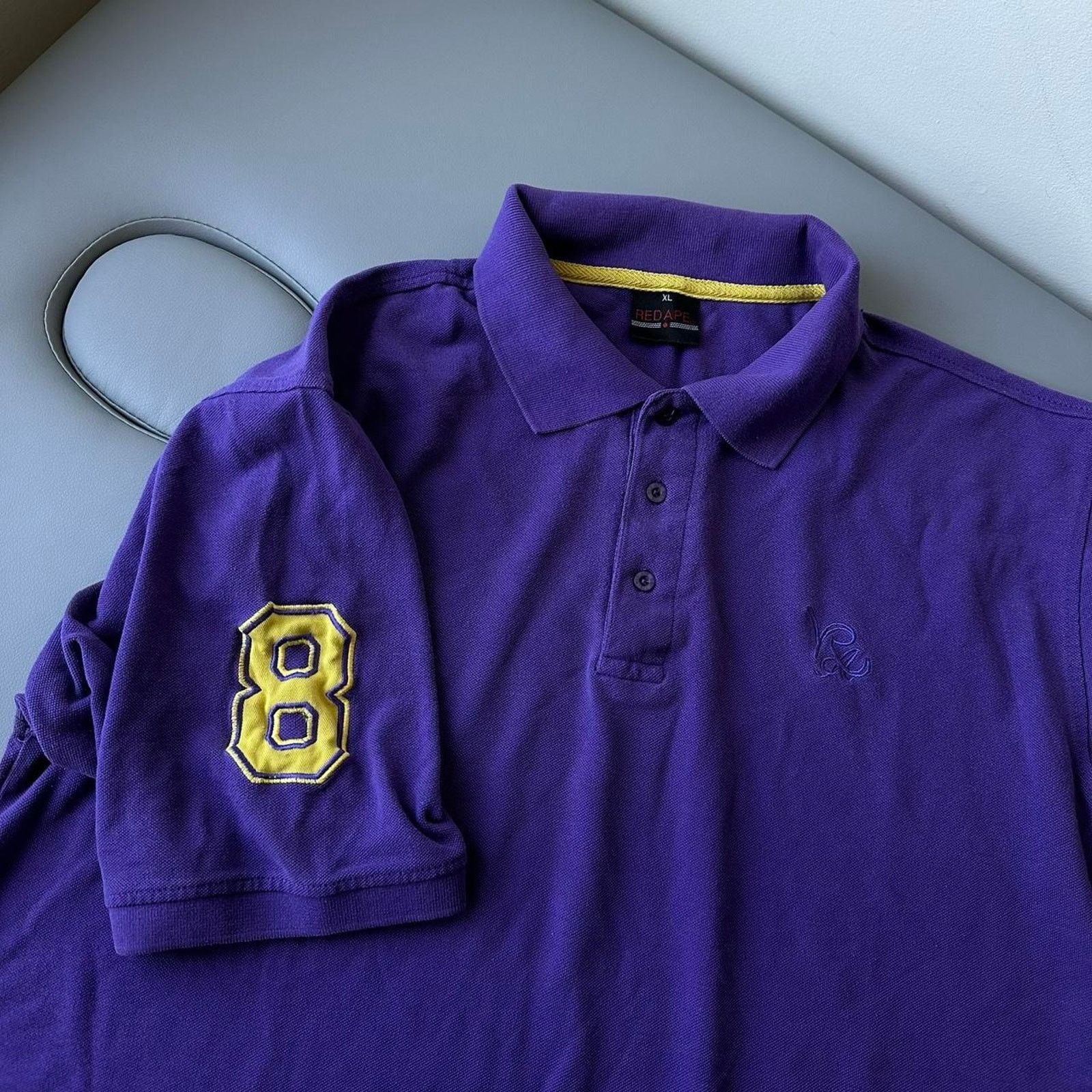 Vintage Vintage Los Angeles Lakers Kobe Bryant LA Polo Shirt Size US XL / EU 56 / 4 - 1 Thumbnail