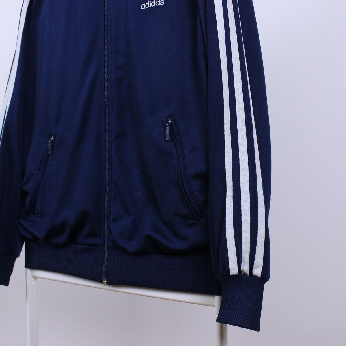 Adidas Vintage Adidas Original Track Top Jacket Size US S / EU 44-46 / 1 - 5 Thumbnail