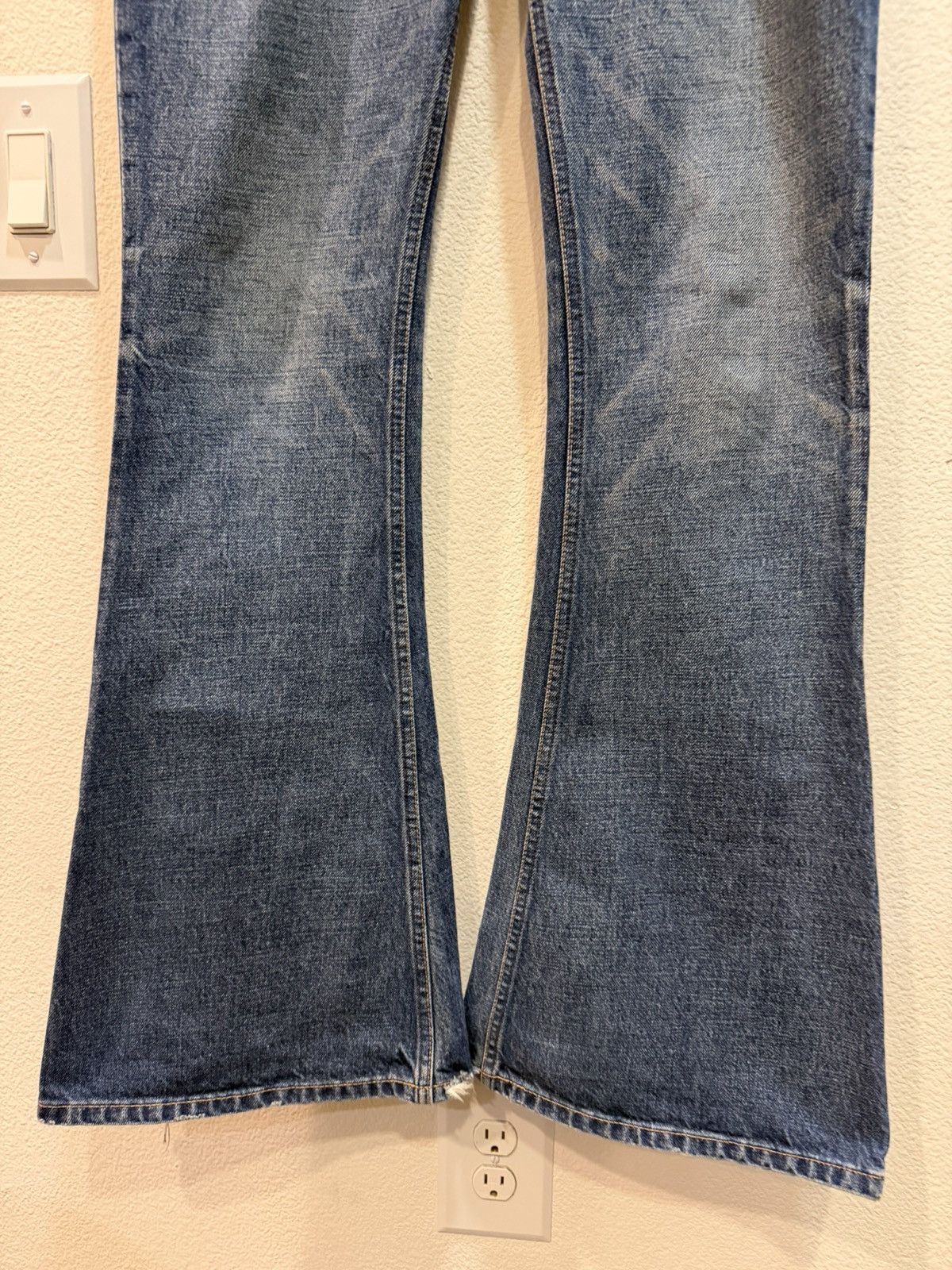 Celine SS24 Marcos Union Wash Flare Denim Jeans 27 Size US 33 - 3 Thumbnail