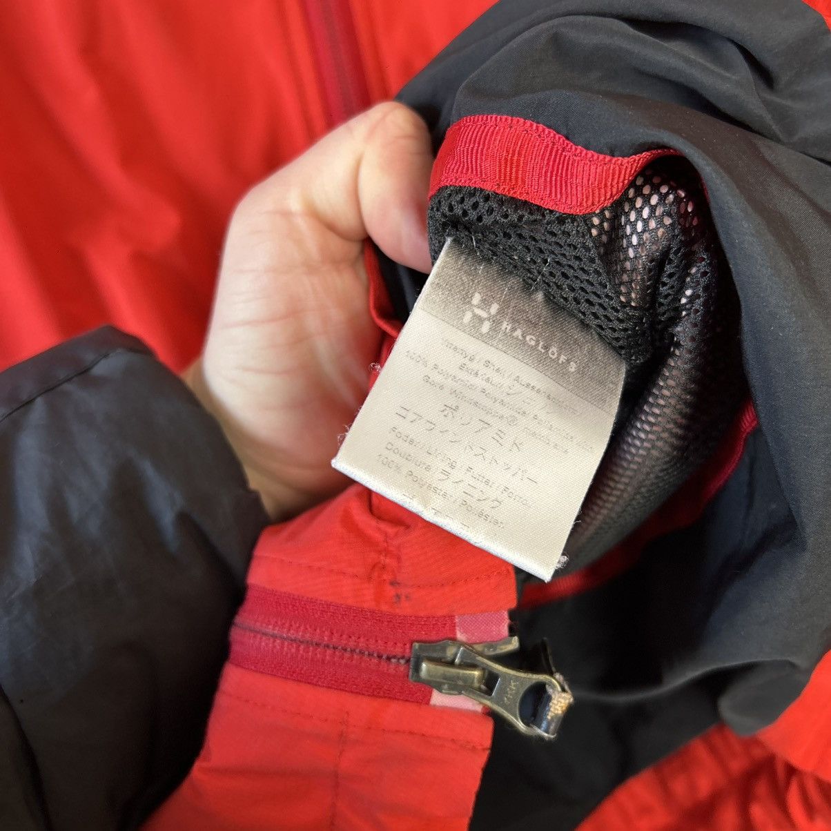 Haglofs Womens Haglofs Small Logo Gorpcore outdoor jacket size S Size S / US 4 / IT 40 - 11 Thumbnail