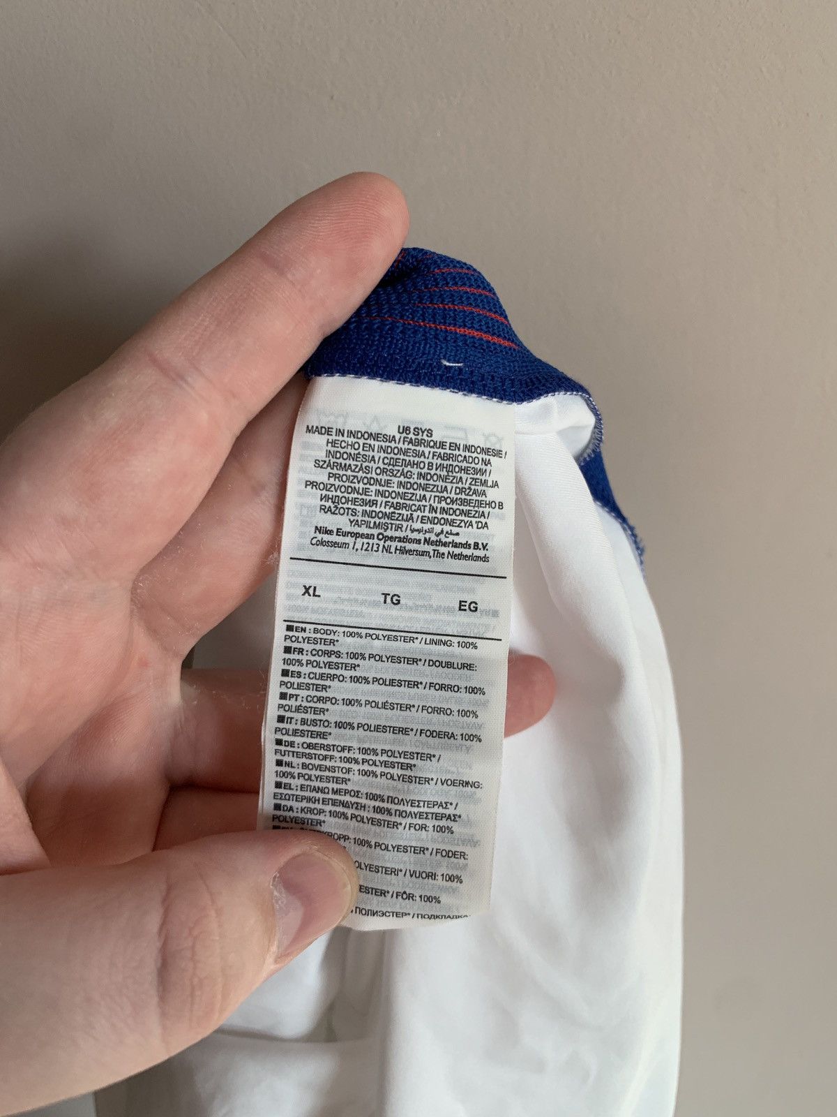 Nike England Nike soccer football shorts home Size US 36 / EU 52 - 8 Thumbnail