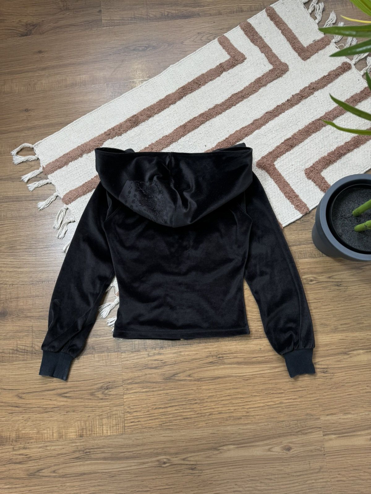 Adidas ADIDAS RESPECT ME VELOUR OFF SHOULDERS ZIP HOODIE Size XS / US 0-2 / IT 36-38 - 7 Thumbnail