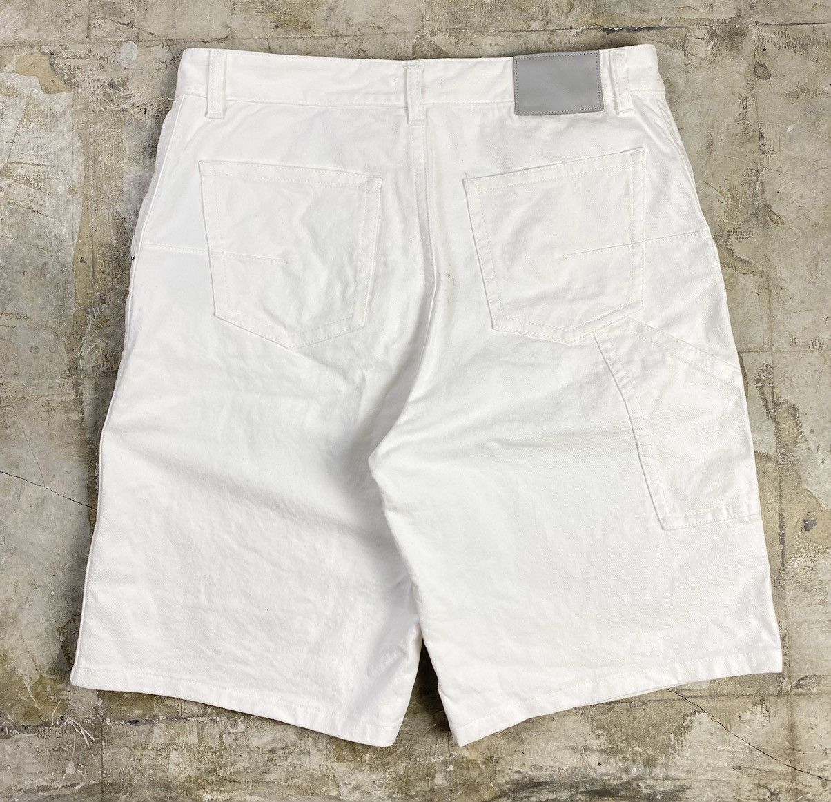 Dior Dior - FW23 Carpenter Bermuda Shorts Size US 34 / EU 50 - 4 Thumbnail