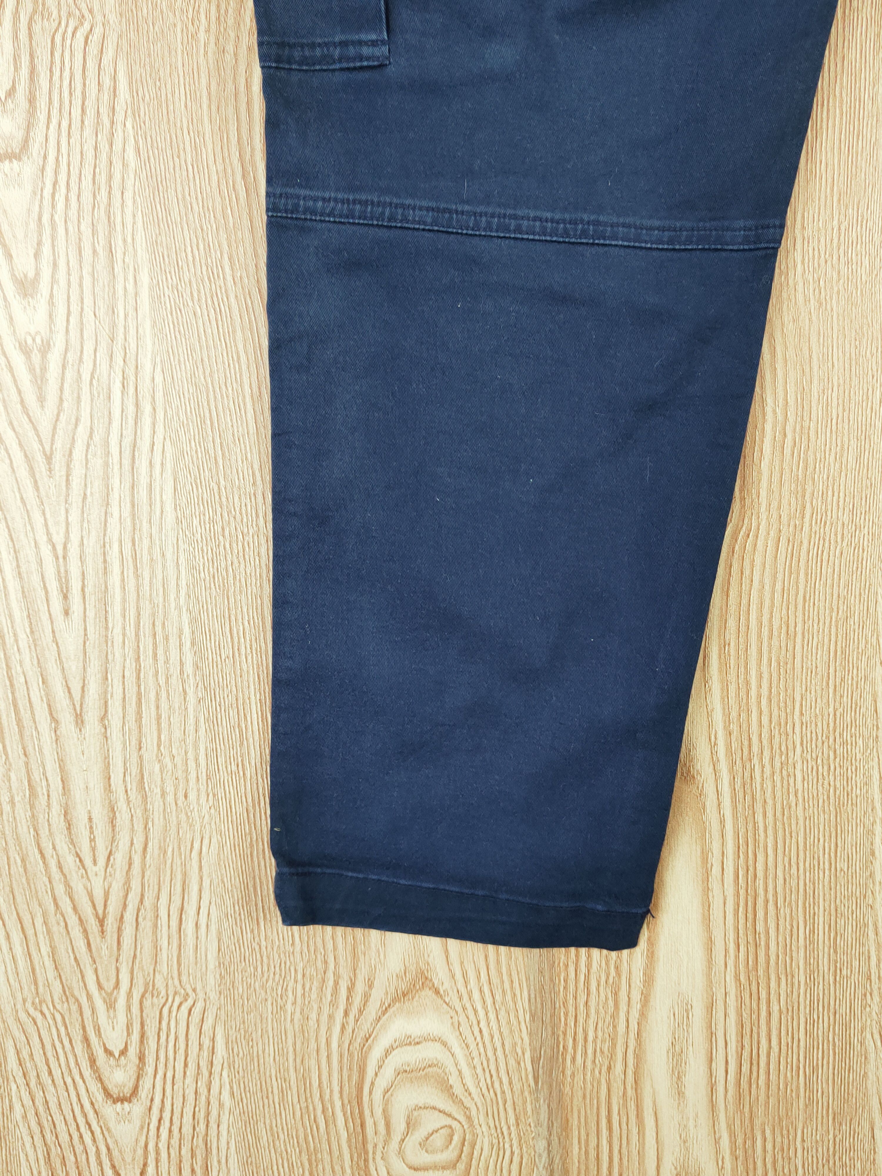 Japanese Brand Uniqlo Navy Multipocket Tactical Cargo Pants #W713 Size US 31 - 9 Thumbnail