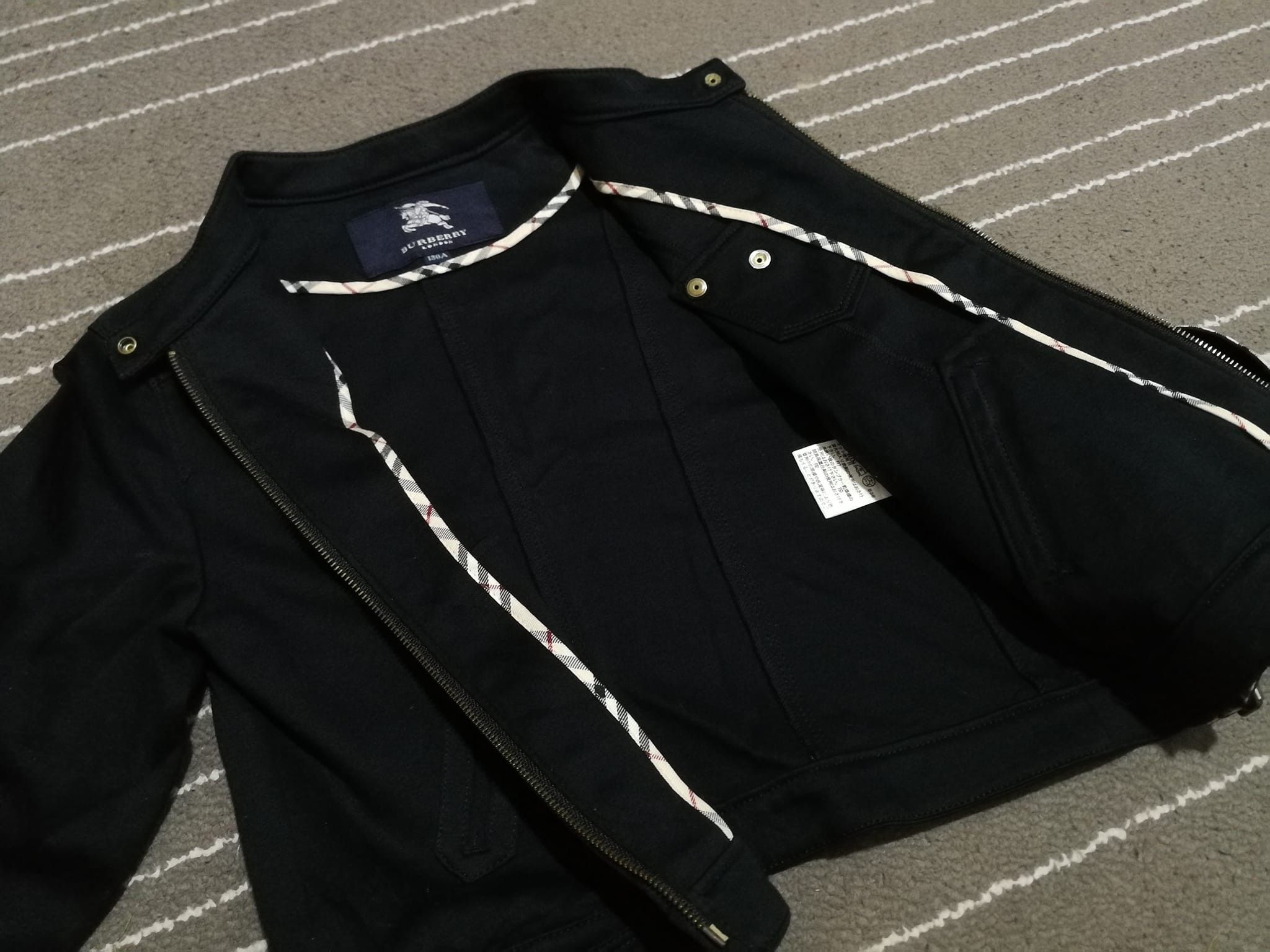 Burberry Prelove BURBERRY LONDON jacket kid 4-5 y 2058 Size XXS / US 00 / IT 34 - 4 Thumbnail