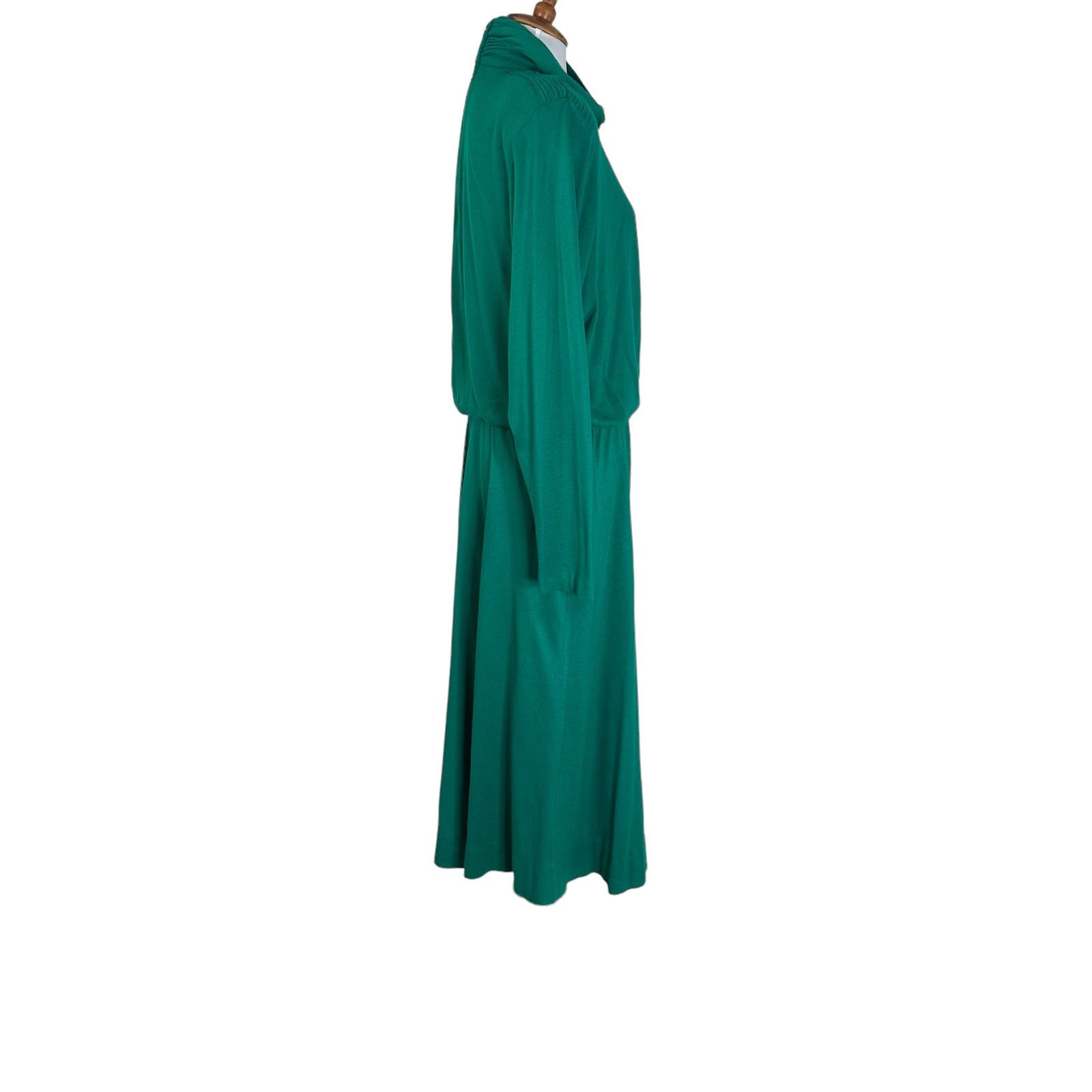 Vintage Vintage 1980s Emerald Green Tutrtleneck knit Midi Dress M Size M / US 6-8 / IT 42-44 - 6 Thumbnail