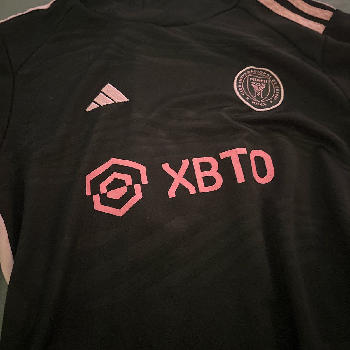 Adidas Messi Miami jersey Size US XS / EU 42 / 0 - 2 Thumbnail