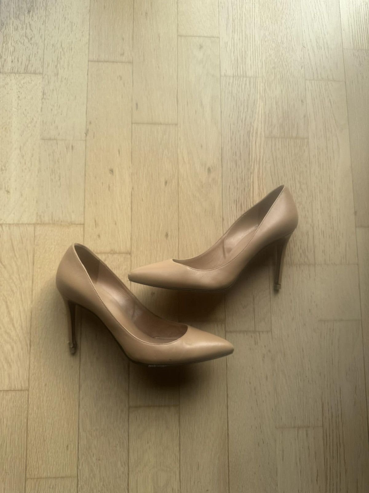 Gucci Gucci europe exlusive heels good condition rare Size US 6.5 / IT 36.5 - 1 Thumbnail