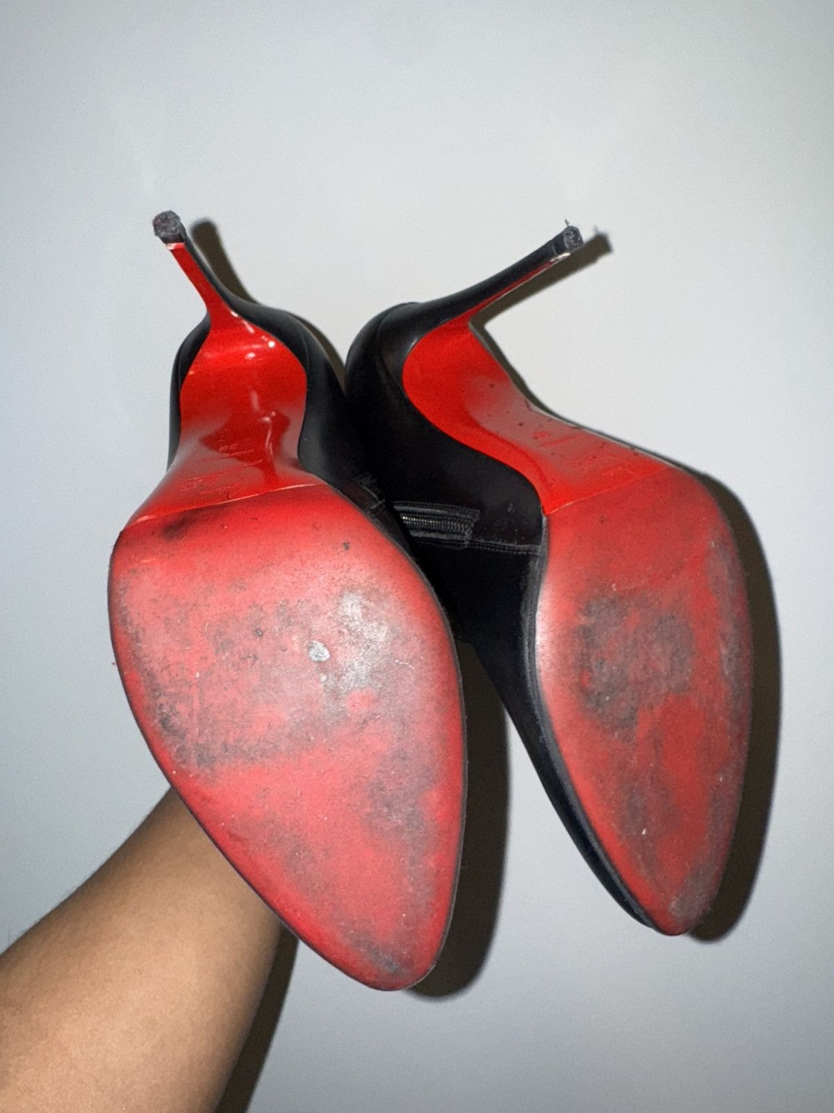 Christian Louboutin ELOSIE BOOTIE Size US 8 / IT 38 - 4 Thumbnail