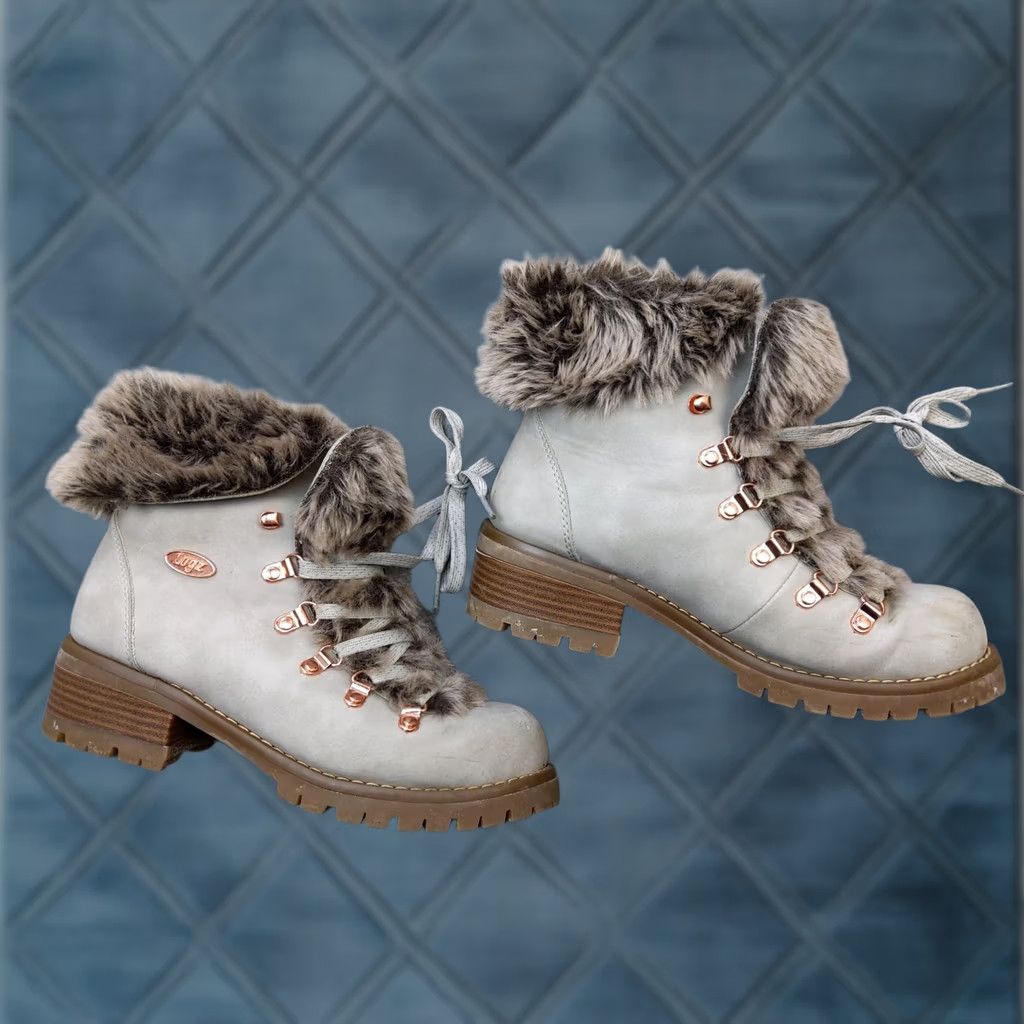 Lugz Lugz Snow Boots Womens Size 9 40.5 Gray Synthetic Fur Lined Ankle Hiking Winter Size US 9 / IT 39 - 1 Thumbnail