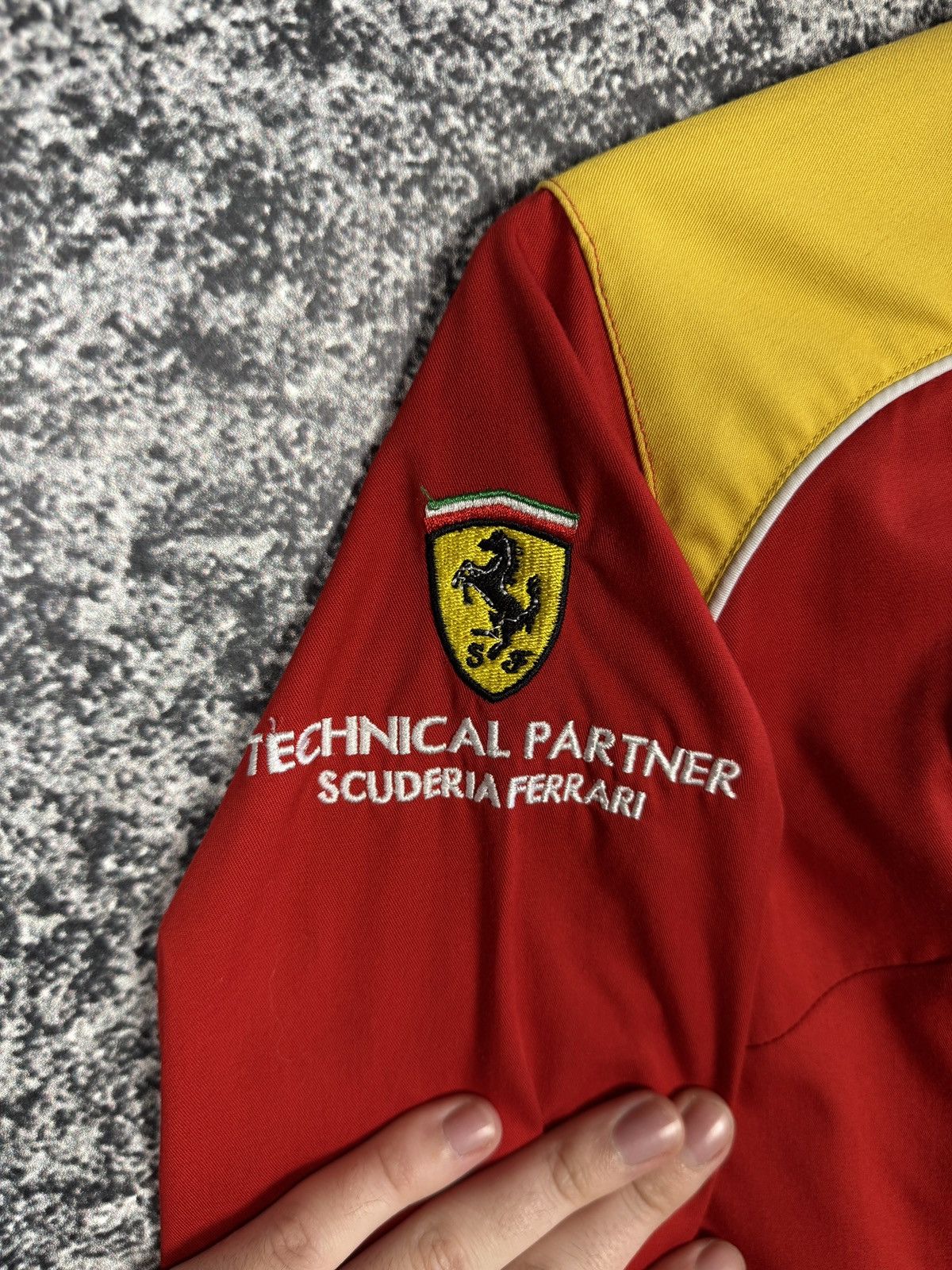 Ferrari Formula 1 Ferrari Shell V-Power Racing Shirt Button Up F1 XS Size XS / US 0-2 / IT 36-38 - 6 Thumbnail