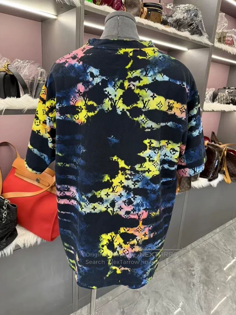 Louis Vuitton Louis Vuitton Sunset Dazzling Tie-Dye Full Printed Logo Ha Size US XL / EU 56 / 4 - 4 Thumbnail