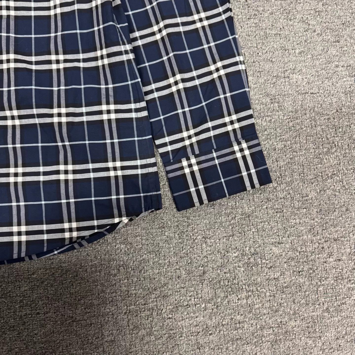 Burberry Burberry check LS shirt XL 99 new Size US XL / EU 56 / 4 - 3 Thumbnail