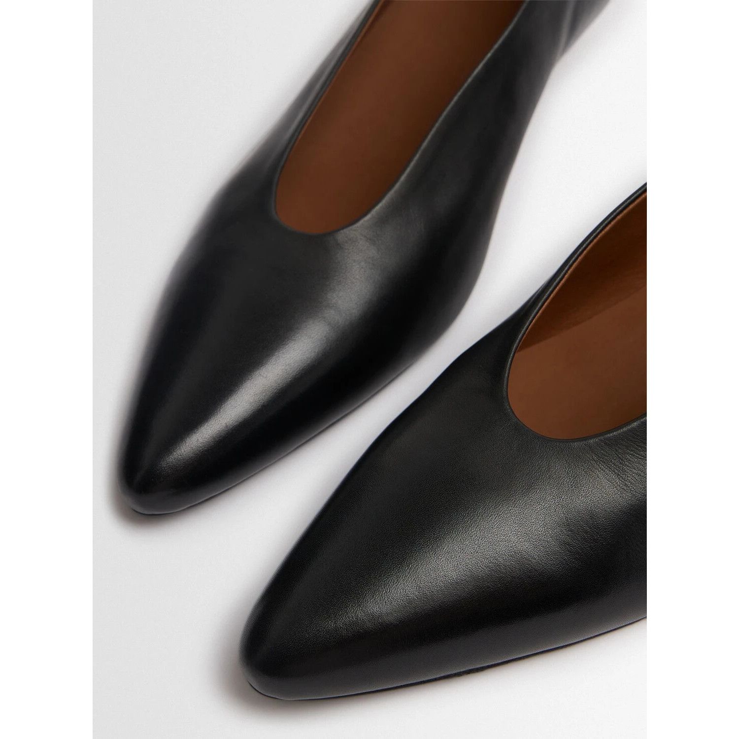 MARSELL Longiforma $945 Black Leather Pumps New And Authenti