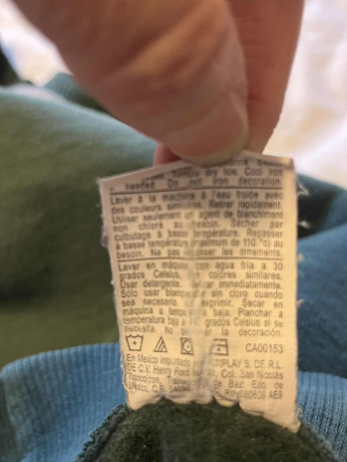 Champion Worn by D1 basketball player 6’8” 210 Size US L / EU 52-54 / 3 - 6 Thumbnail
