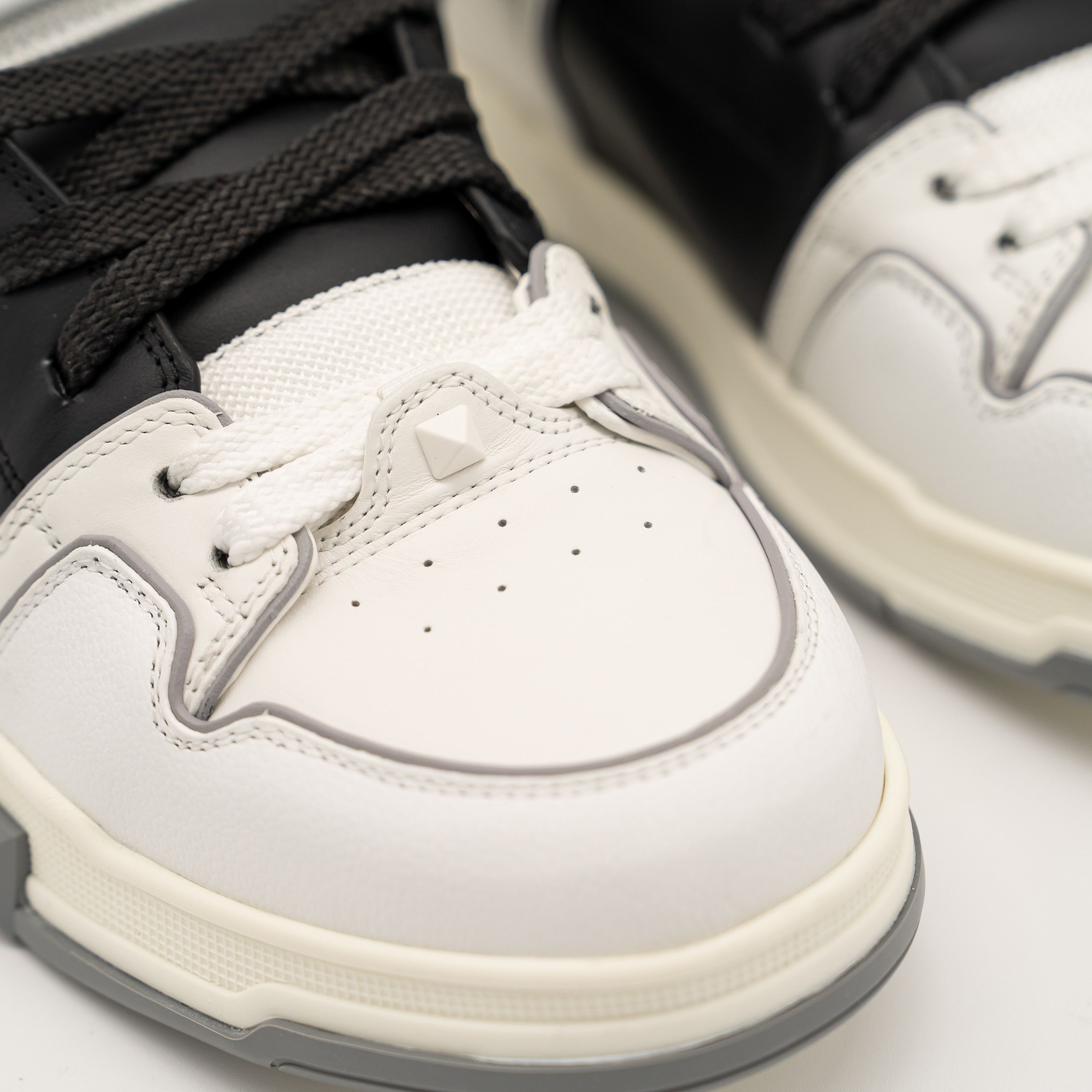Valentino 44.5eu 11.5 us Valentino Open Skate Sneakers White Black Size US 11.5 / EU 44-45 - 7 Thumbnail