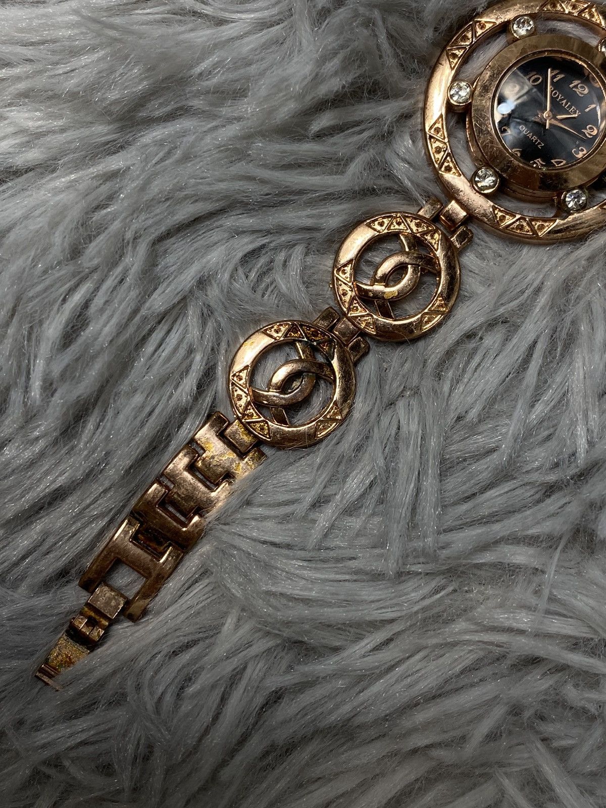 Vintage Royalex Gold-Tone Statement Watch with Black Dial Size ONE SIZE - 5 Thumbnail