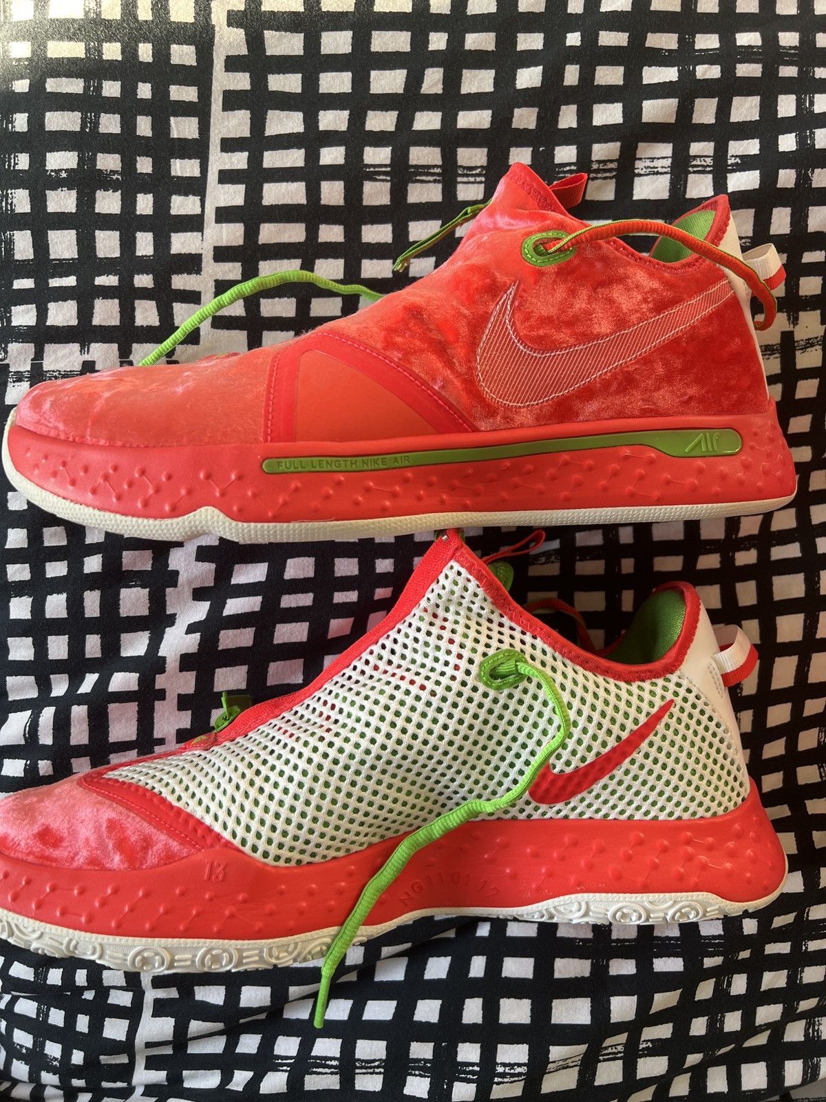 Nike PG4 “Christmas” Size US 14 / EU 47 - 2 Thumbnail