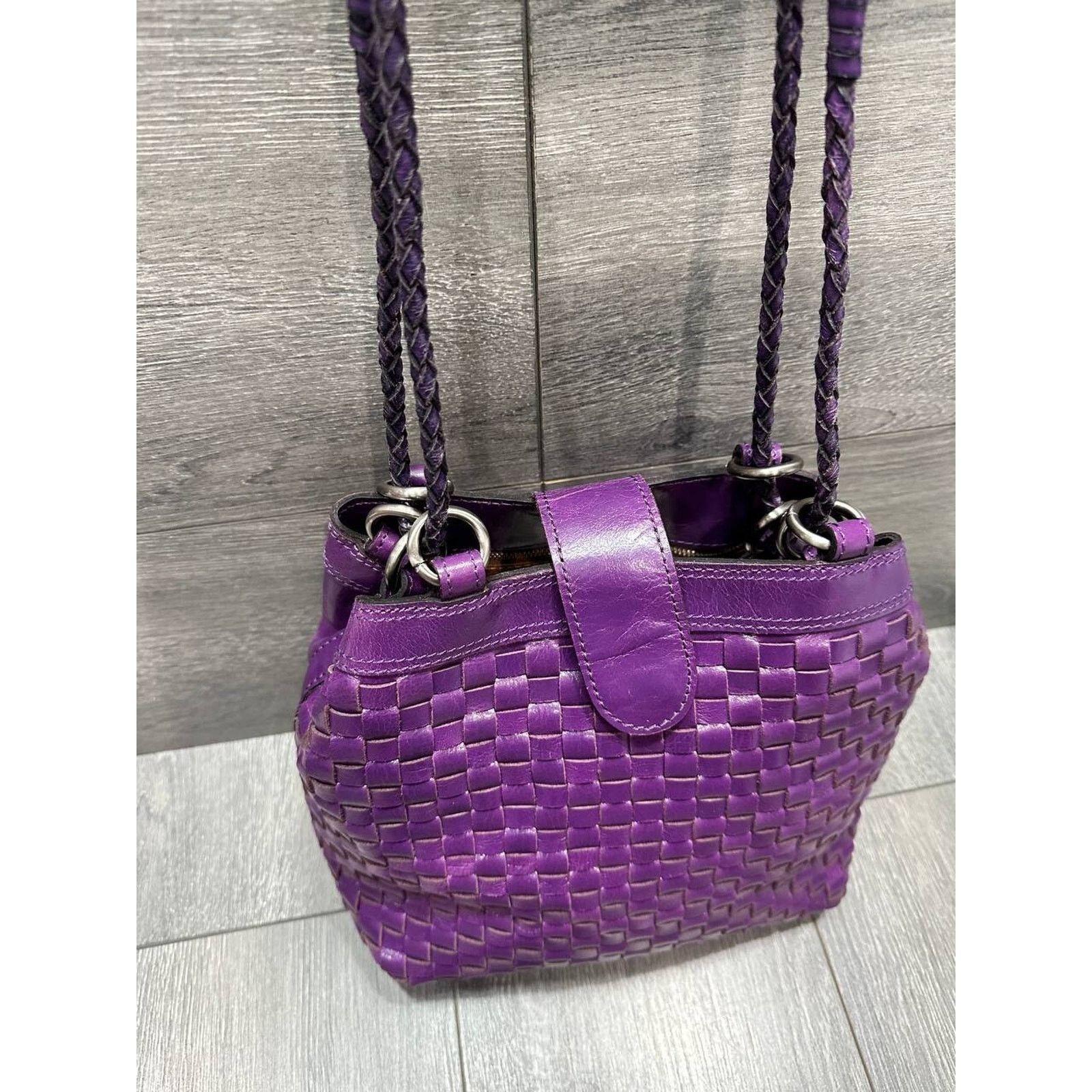 Patricia Nash Patricia Nash Discovery Bucket Bag Plum Jam shoulder B000584 Size ONE SIZE - 4 Thumbnail