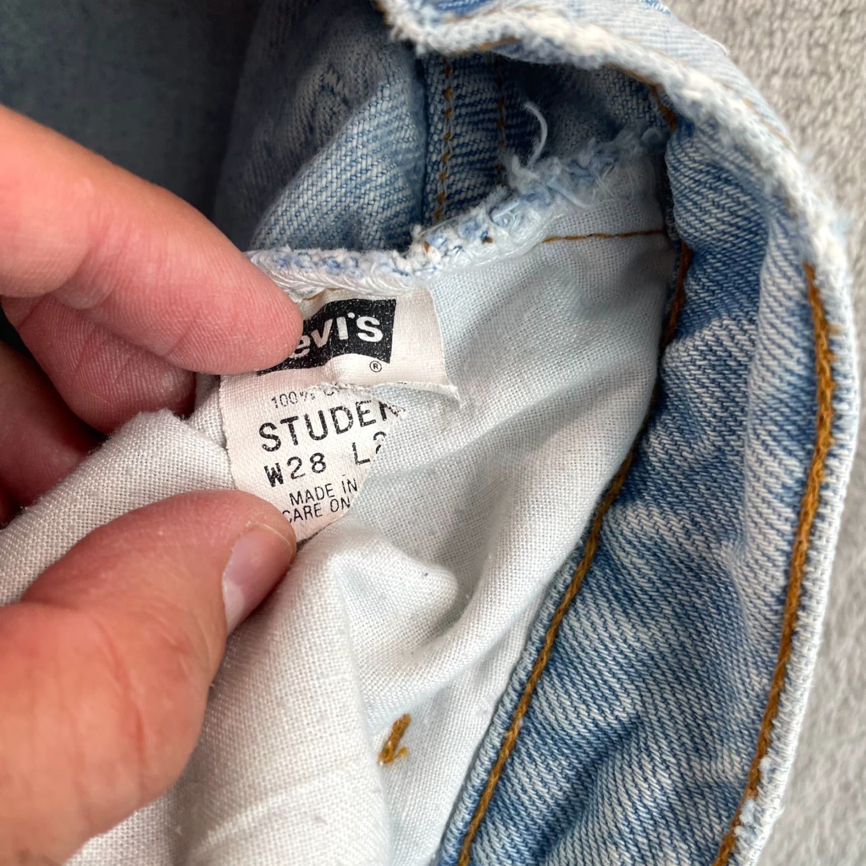 Levi's VINTAGE Levi's 90s 550 Student Orange Tab Jeans 26x27 Blue Denim Relaxed Fit Mens Size US 26 / EU 42 - 2 Thumbnail