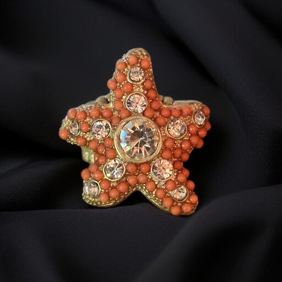Other Coral and rhinestone starfish stretch ring Size ONE SIZE - 1 Thumbnail