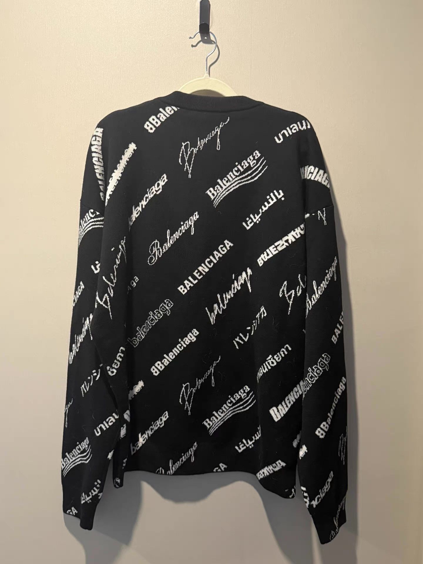 Balenciaga Balenciaga all-over logo graffiti sweater, Ｑ20 Size US S / EU 44-46 / 1 - 2 Thumbnail