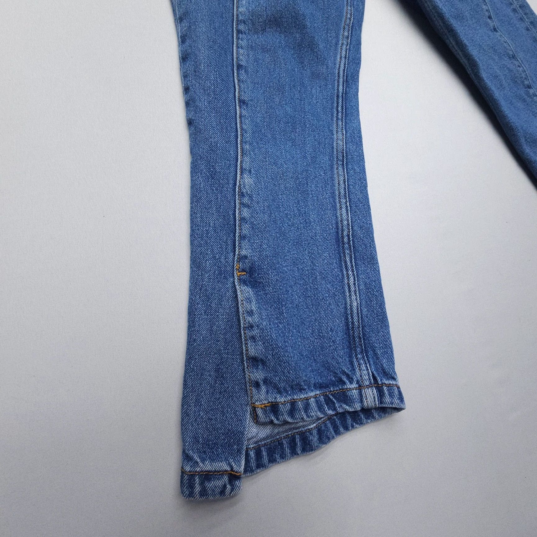 Vintage Hidden Jeans 28 x 25" Blue Cotton Denim Cropped Straight Leg Womens Vintage: No (adjusted) Size 28" / US 6 / IT 42 - 4 Thumbnail