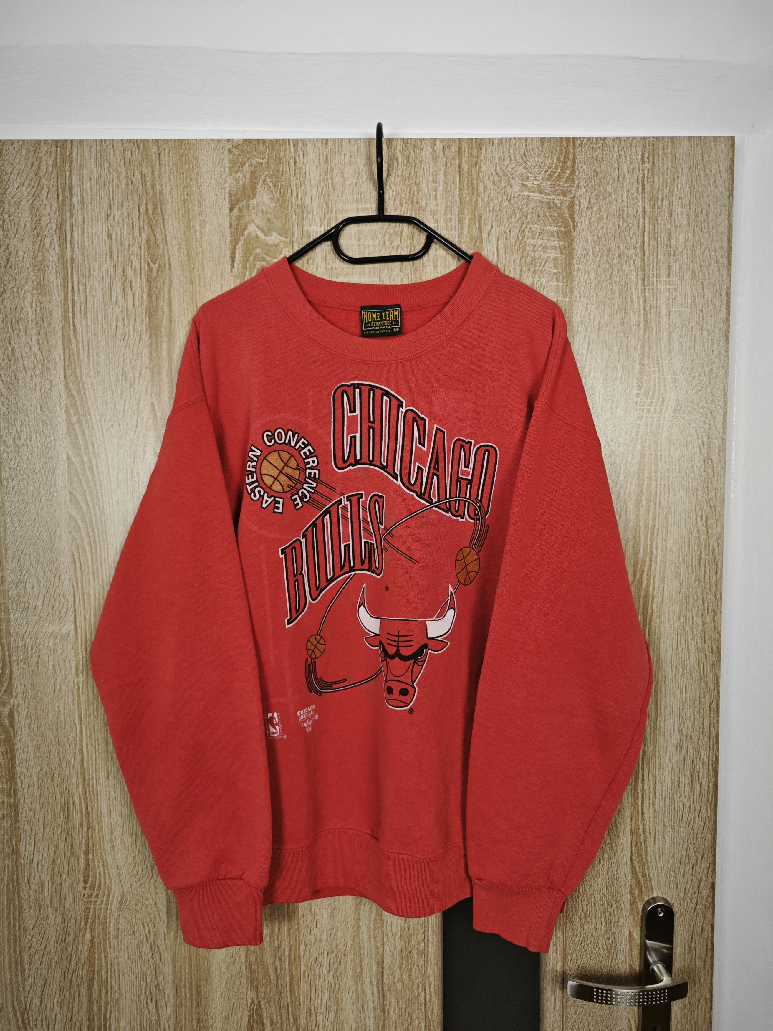 Vintage Chicago Bulls vintage sweater Size US M / EU 48-50 / 2 - 1 Thumbnail