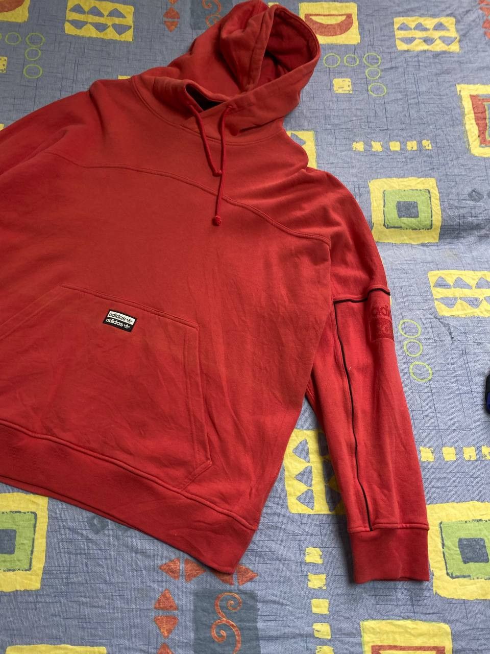 Adidas Vintage Y2K Adidas Sweatshirt Hoodie Thrashed Size US XL / EU 56 / 4 - 5 Thumbnail
