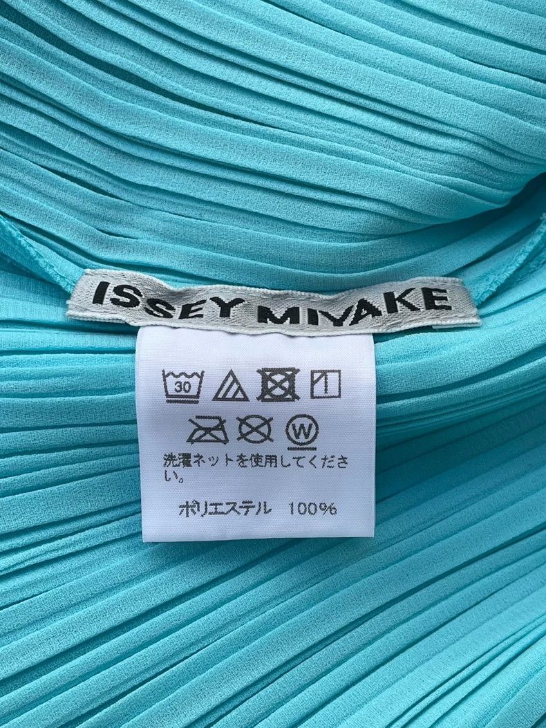 Issey Miyake Issey Miyake size:2 Ice blue mainline dress Size S / US 4 / IT 40 - 5 Thumbnail
