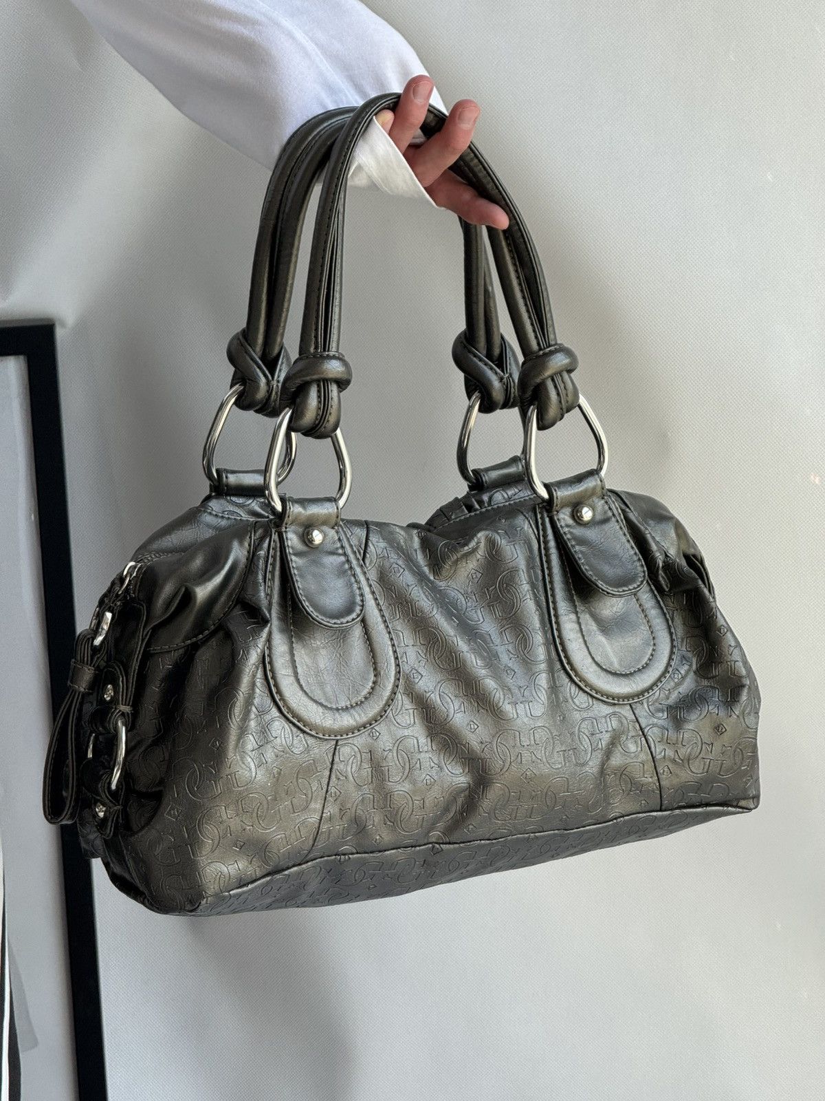Guess Vintage Guess Monogram logo bag 00s Y2k Handbag Size ONE SIZE - 3 Thumbnail
