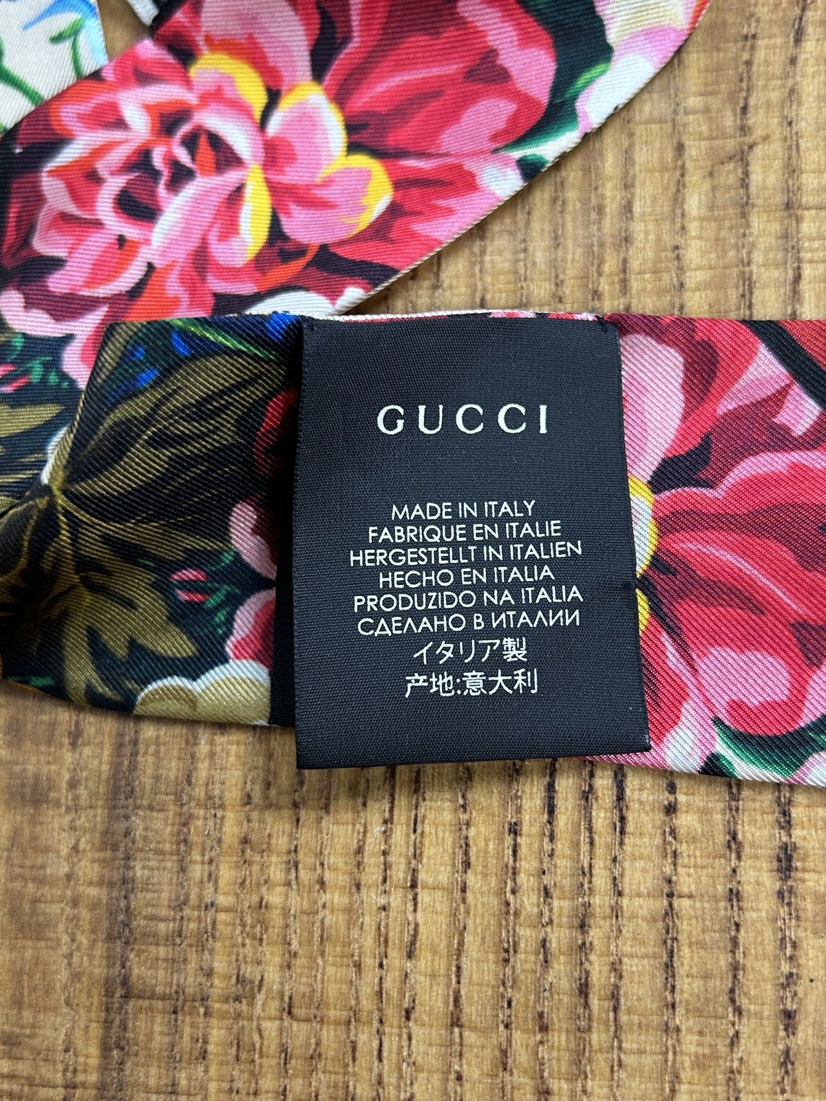 Gucci Gucci Silk Scarf Neck Bow Floral Flowers SS18 Limited Size ONE SIZE - 9 Thumbnail